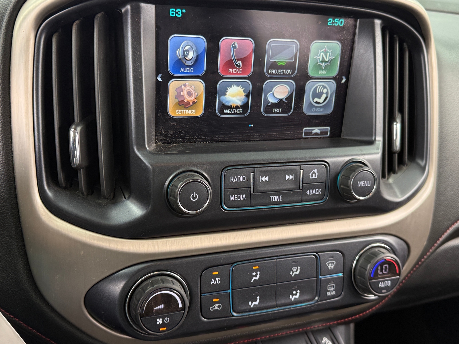 Thumbnail: 2017 GMC Canyon - 4