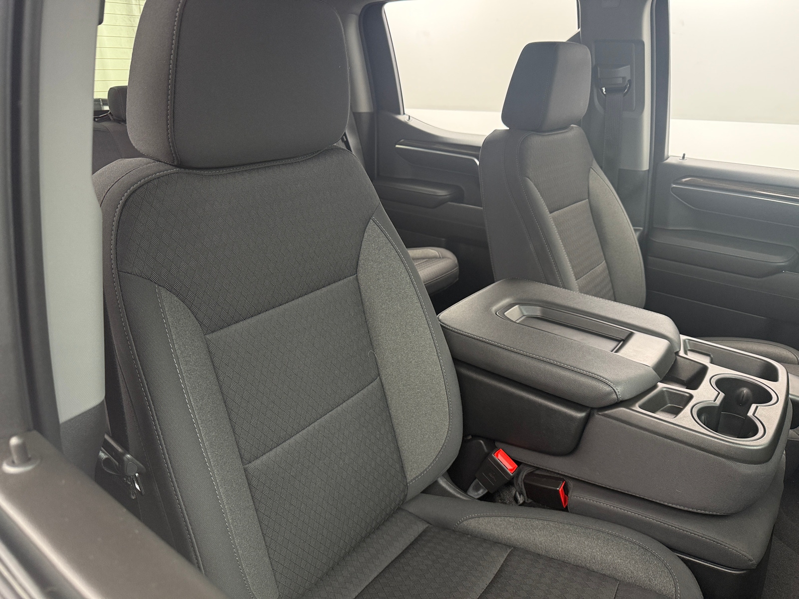 Thumbnail: 2022 Chevrolet Silverado 1500 - 2