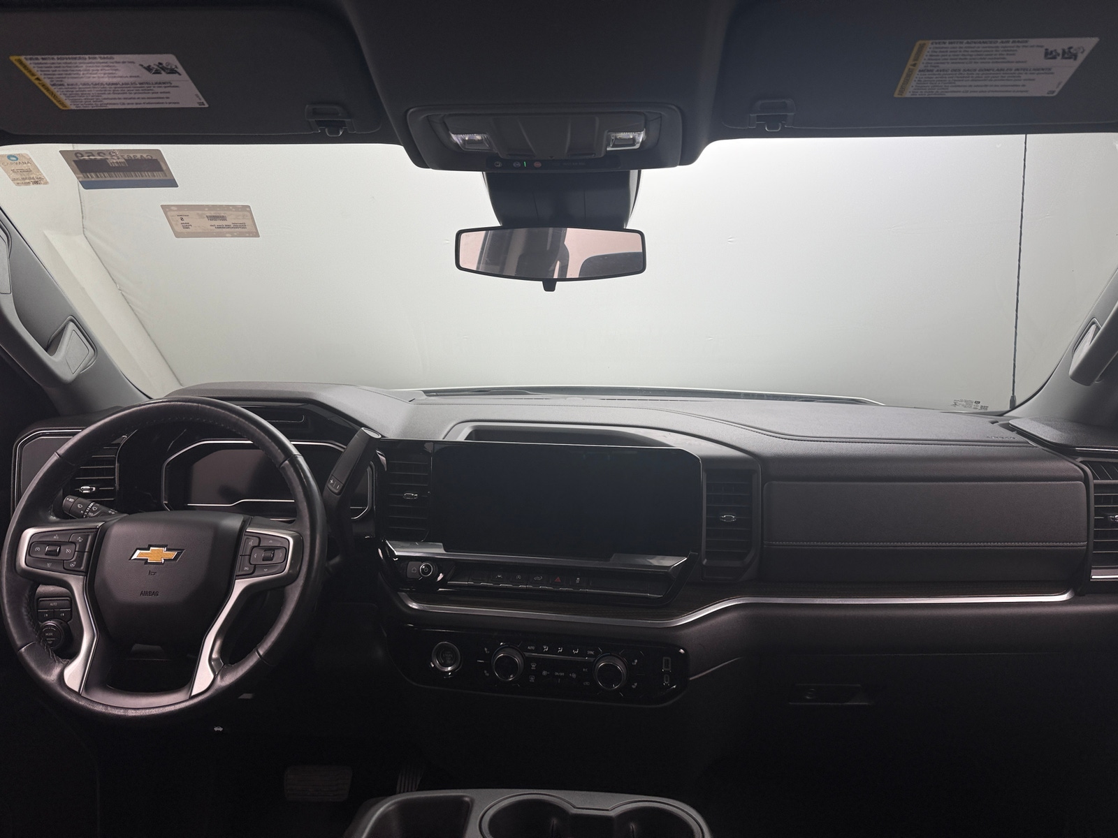 Thumbnail: 2022 Chevrolet Silverado 1500 - 3