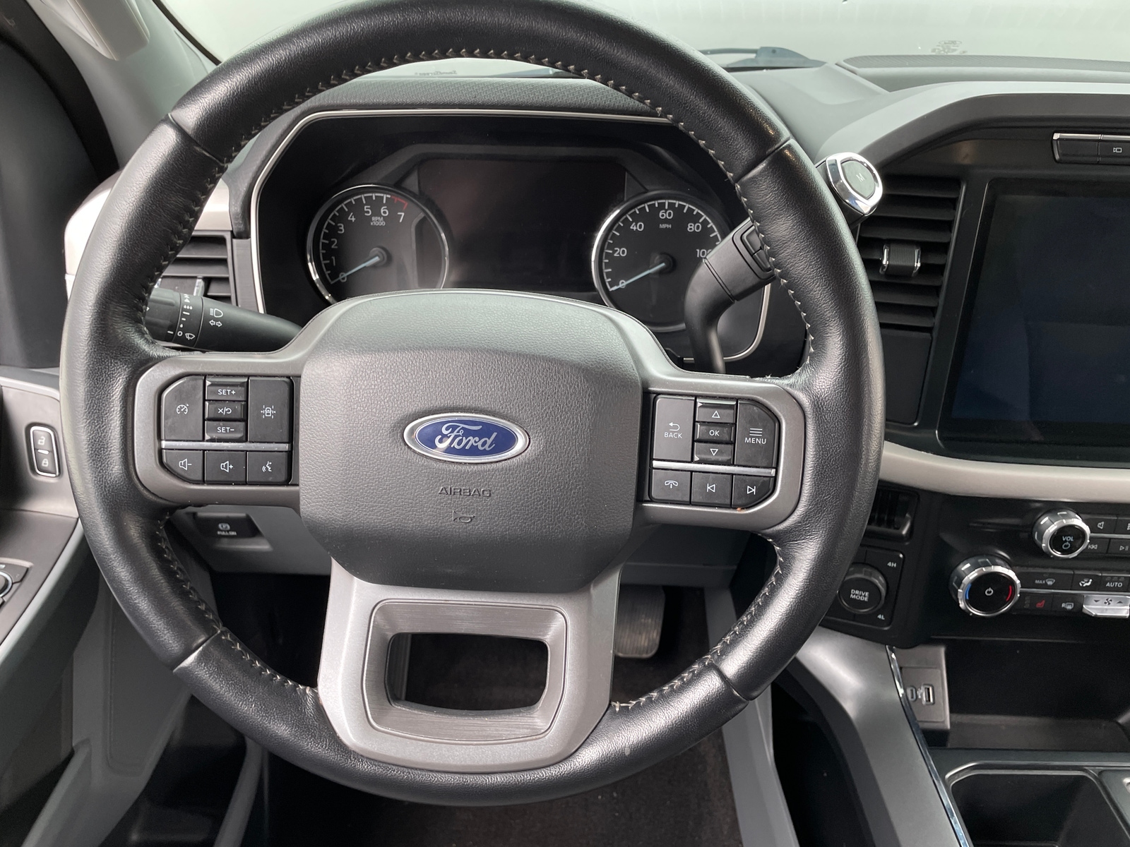 Thumbnail: 2022 Ford Econoline - 5