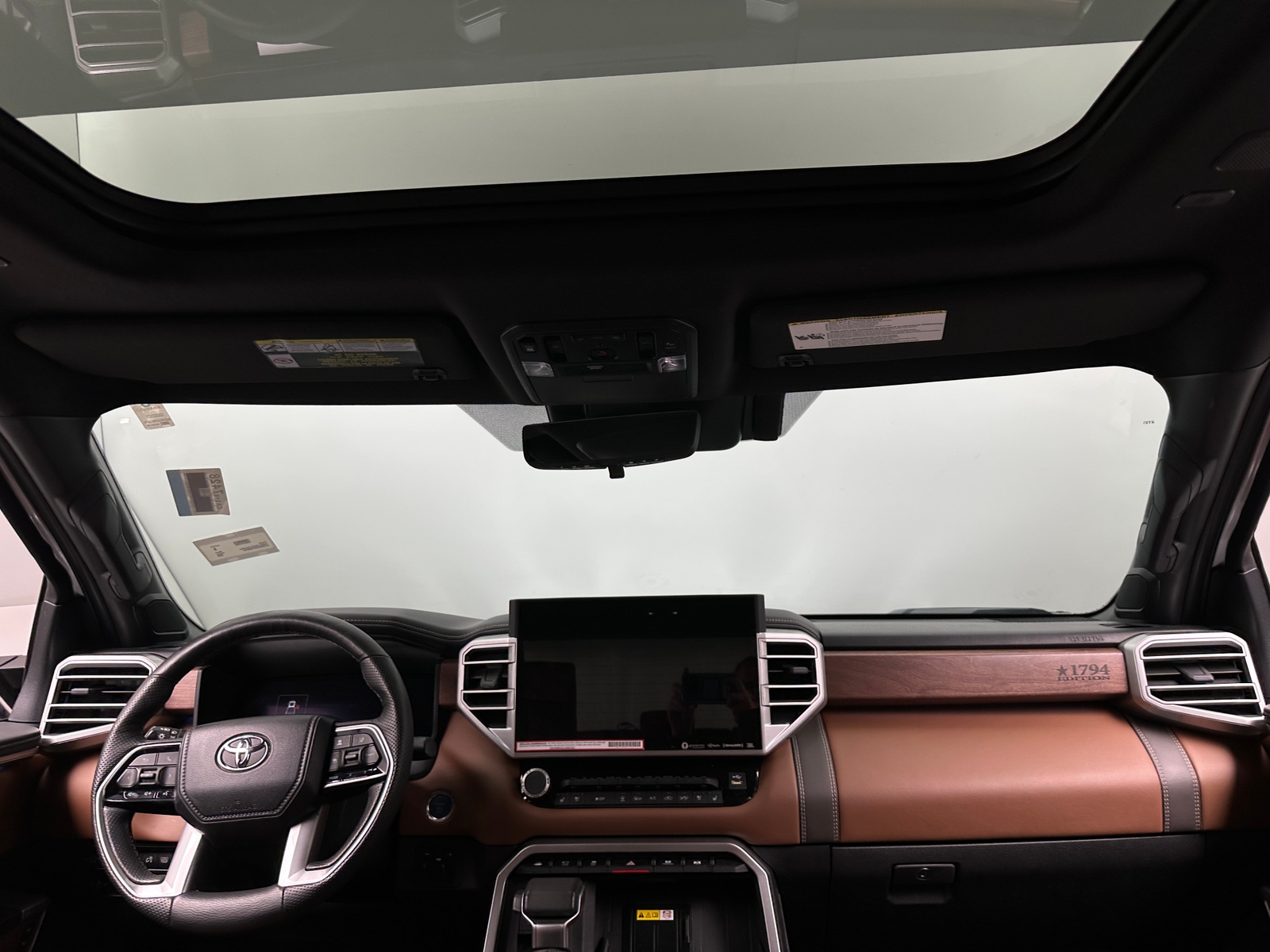 Thumbnail: 2023 Toyota Tundra - 2