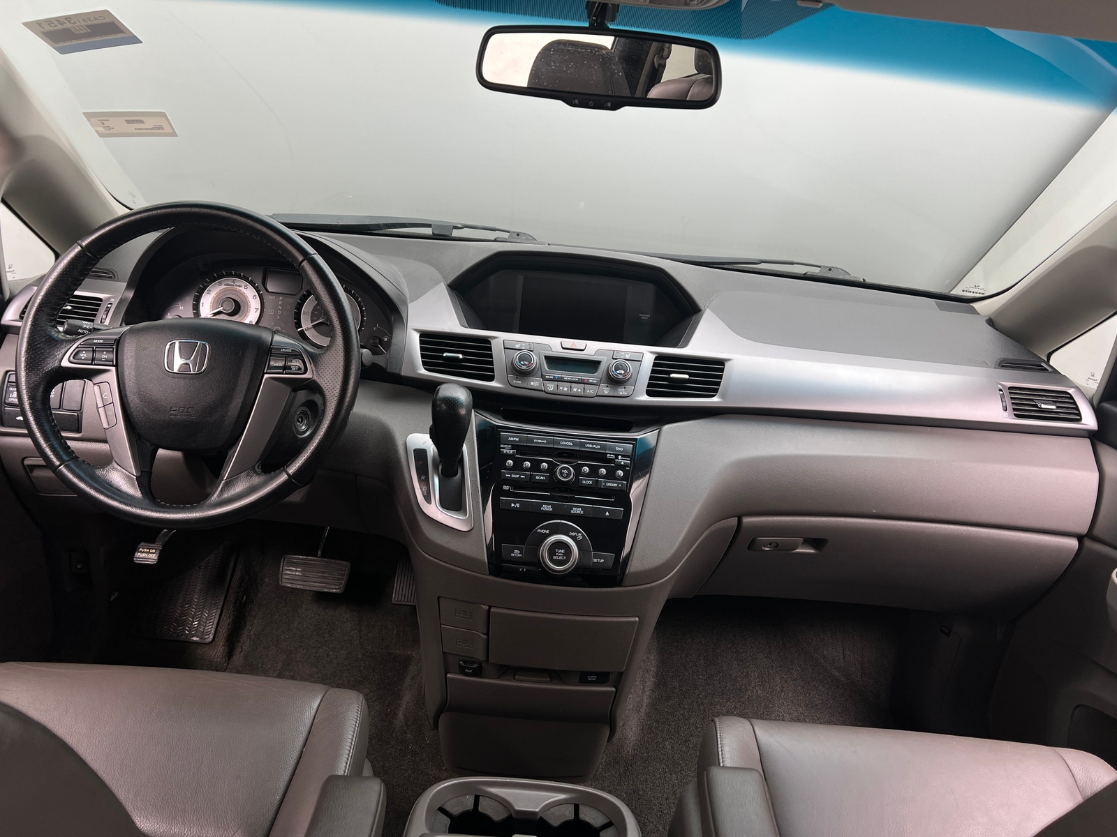 Thumbnail: 2012 Honda Odyssey - 2