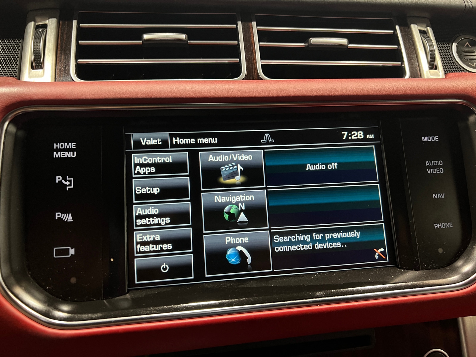 Thumbnail: 2015 Land Rover Range Rover - 3