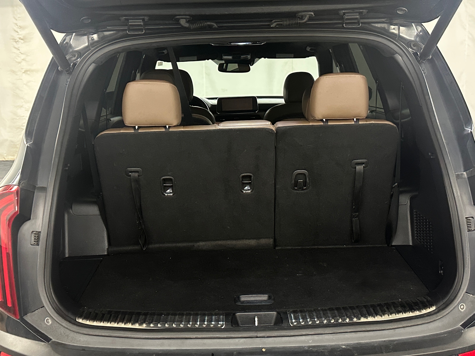 Thumbnail: 2021 Kia Telluride - 6