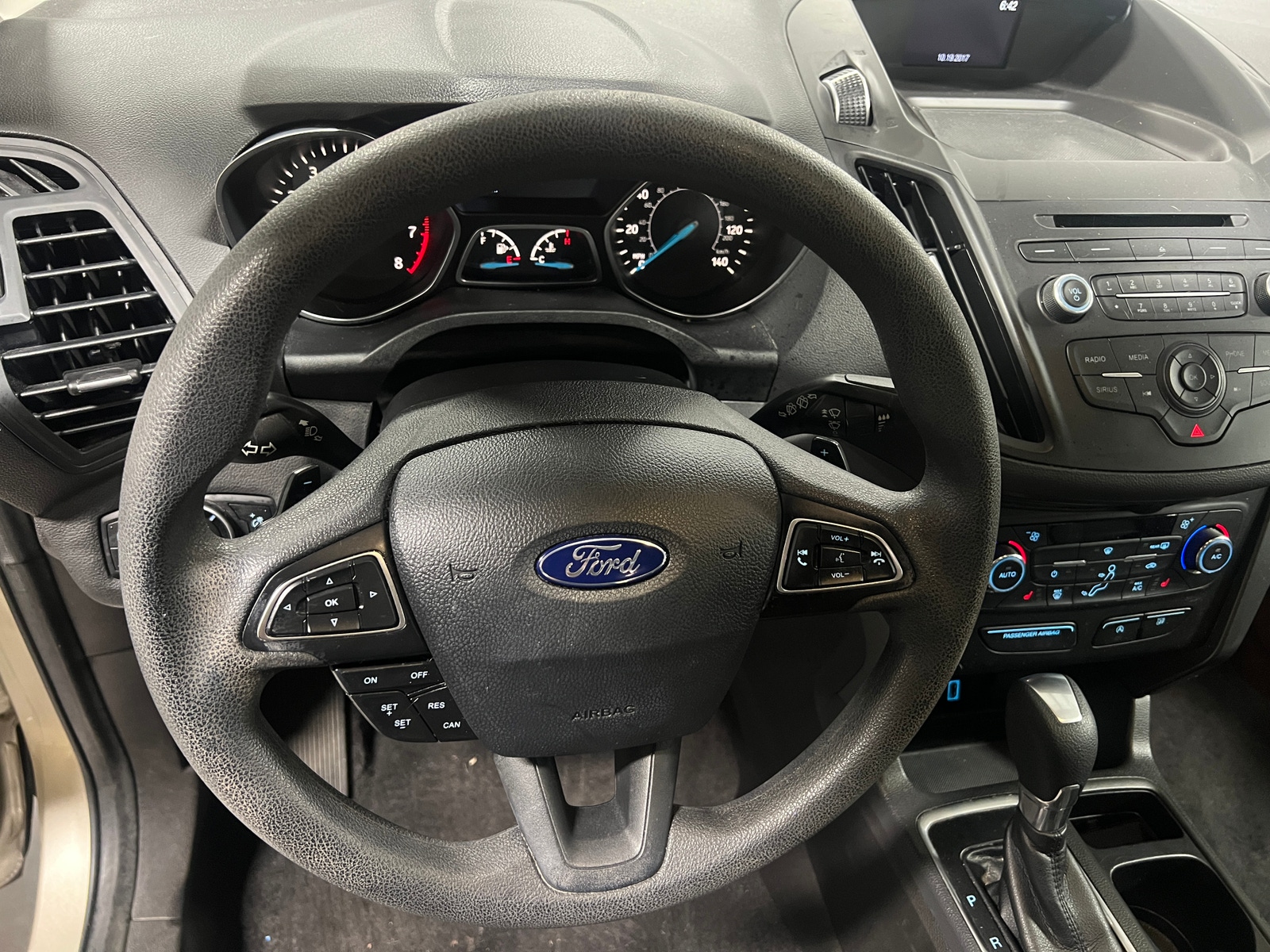 Thumbnail: 2017 Ford Escape - 5