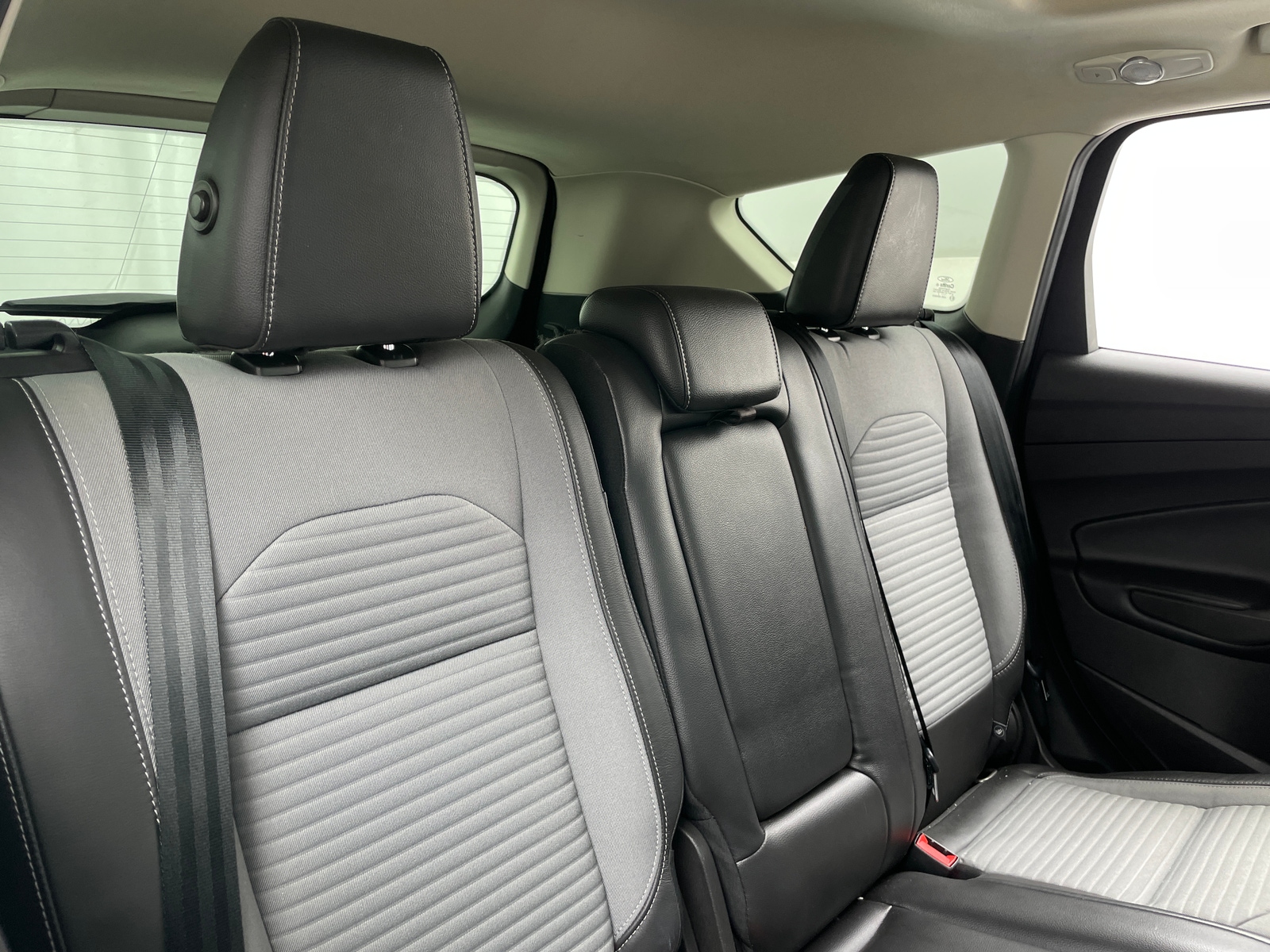 Thumbnail: 2017 Ford Escape - 5