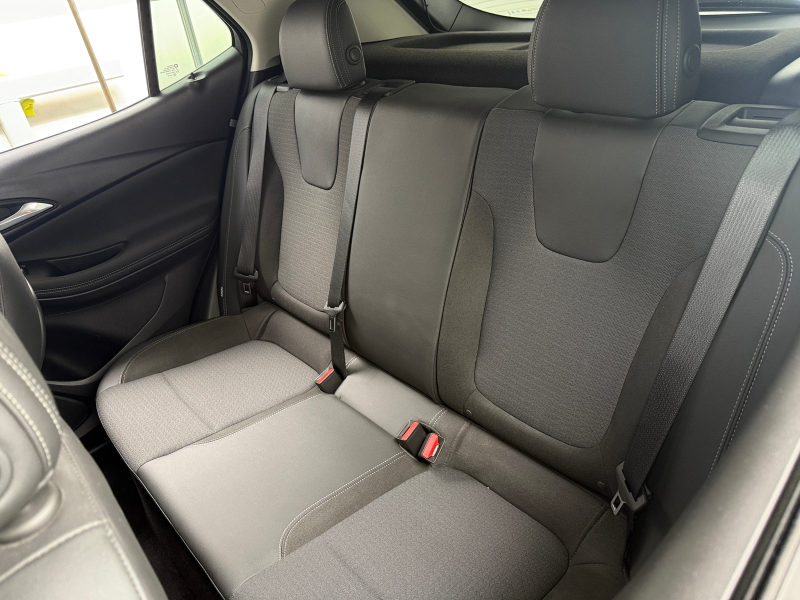 Thumbnail: 2020 Buick Encore GX - 6