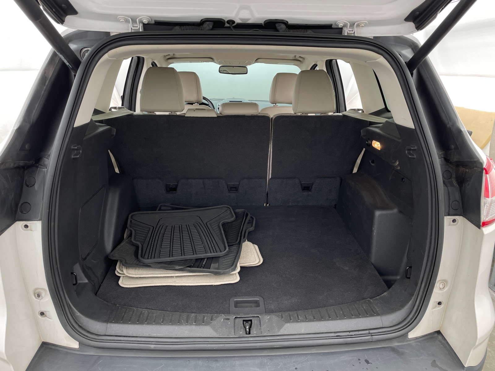 Thumbnail: 2016 Ford Escape - 6