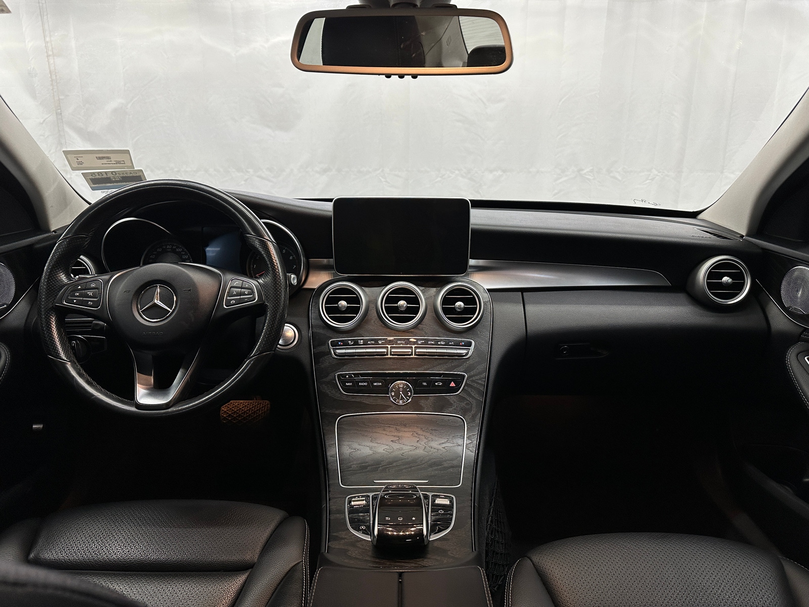 Thumbnail: 2015 Mercedes-Benz C-Class - 2