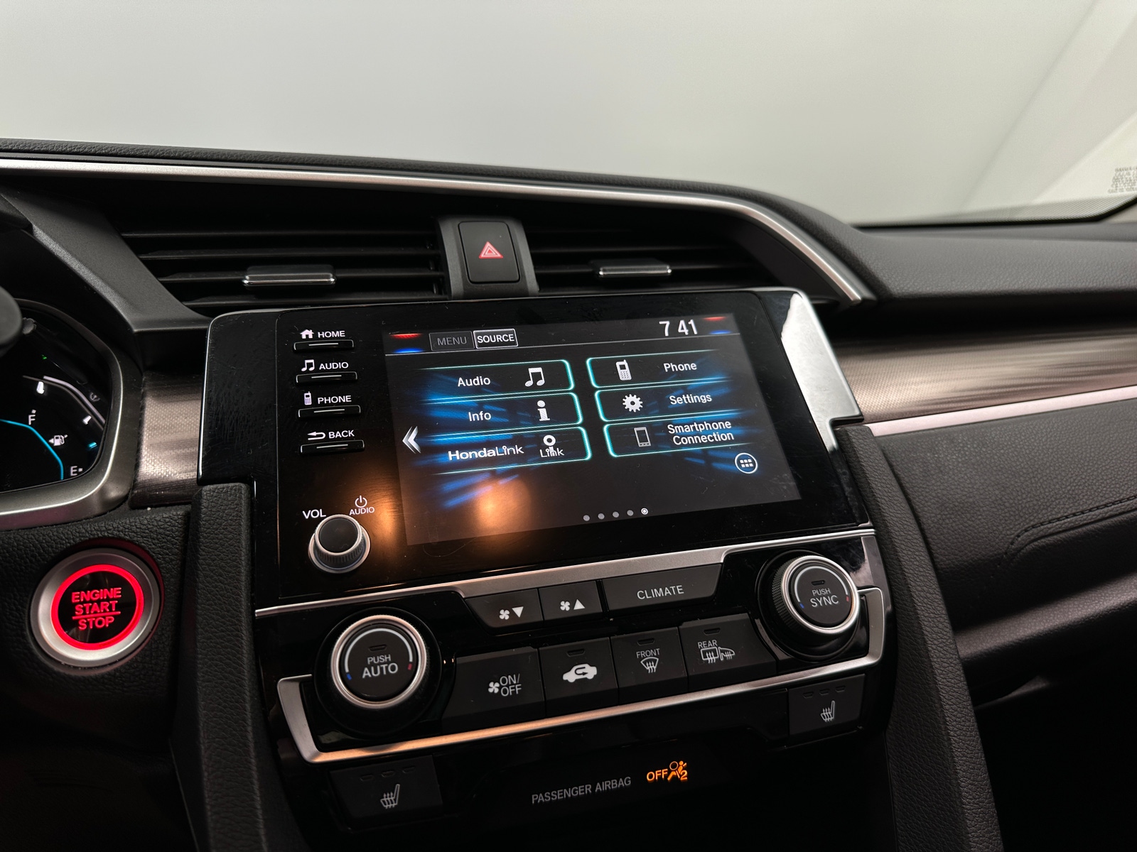 Thumbnail: 2019 Honda Civic - 4