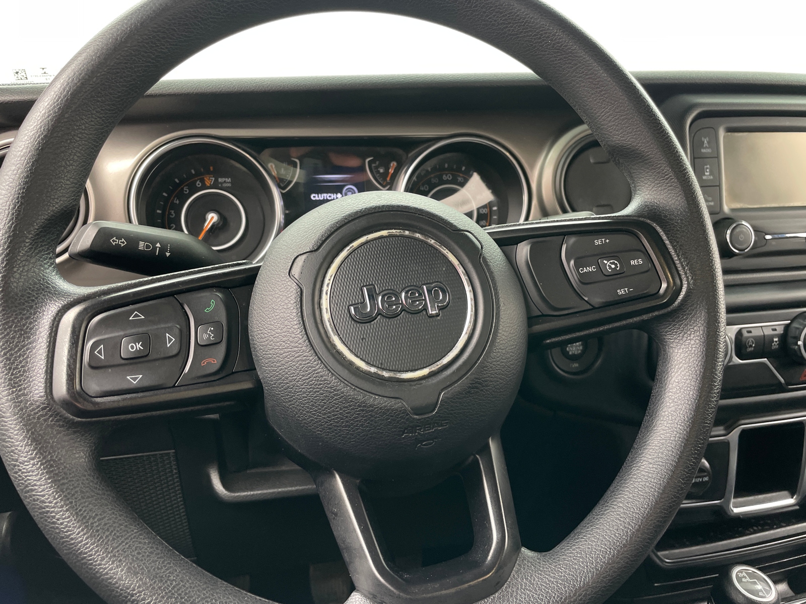 Thumbnail: 2019 Jeep Wrangler - 4