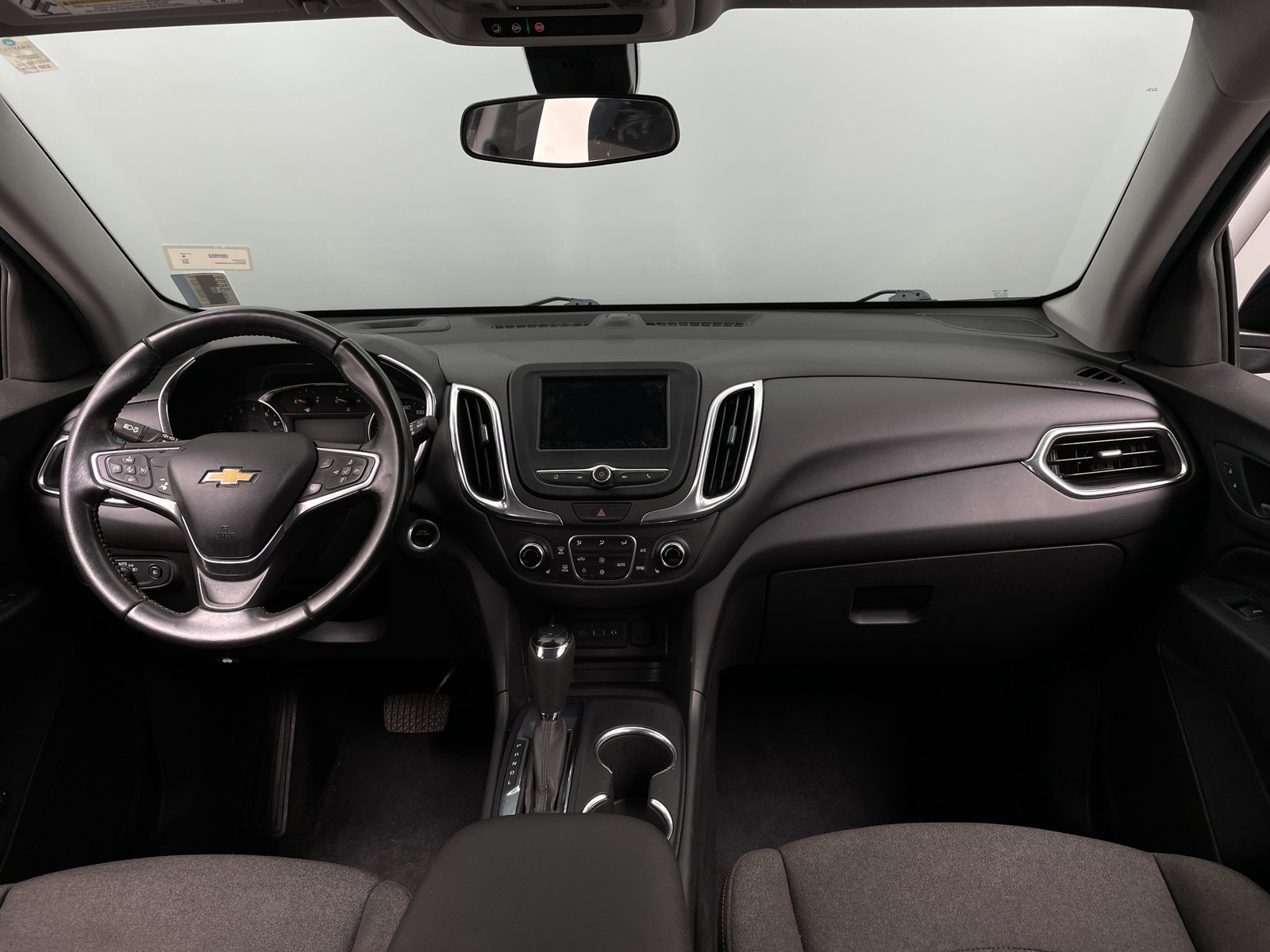 Thumbnail: 2020 Chevrolet Equinox - 3