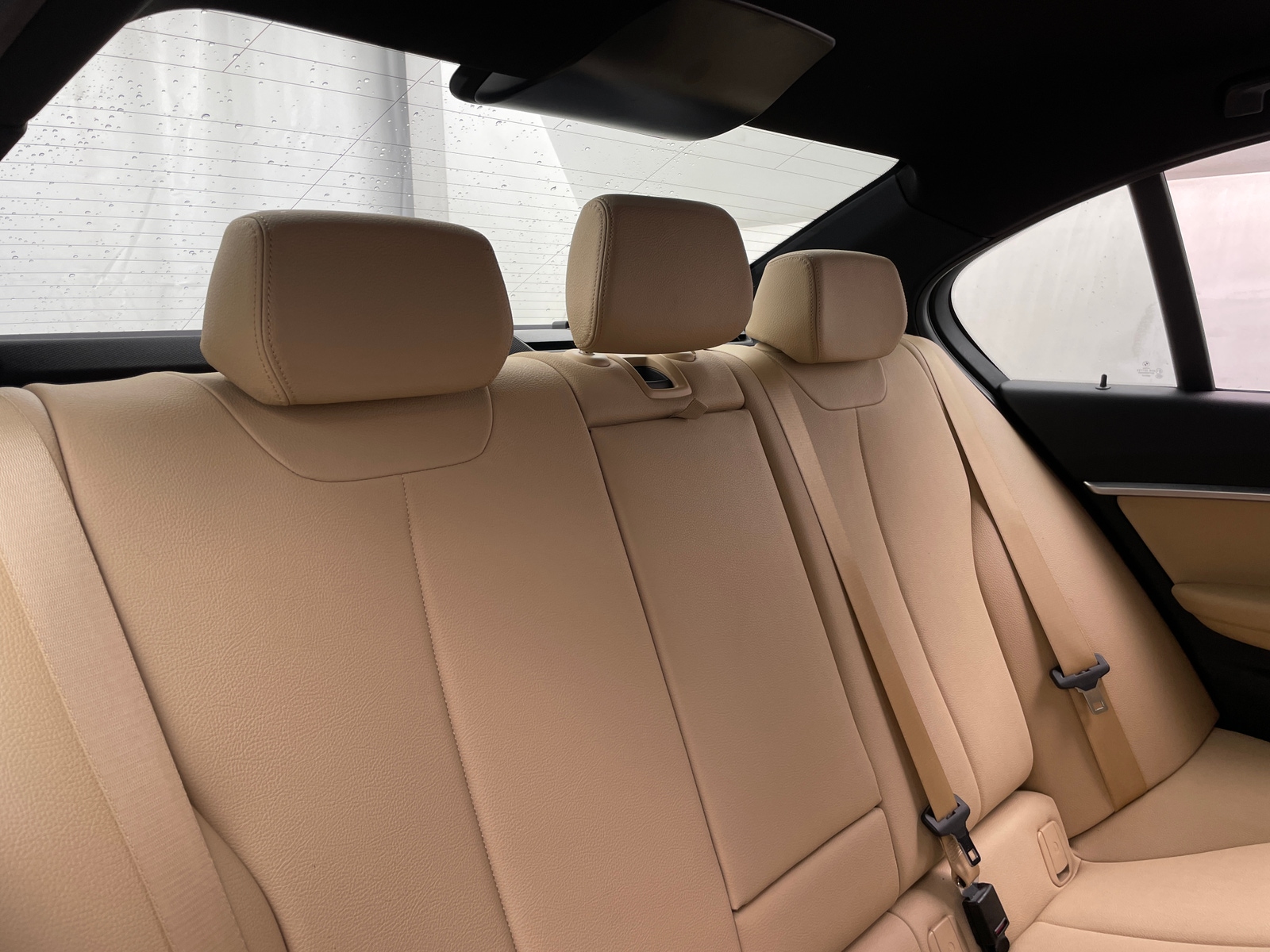 Thumbnail: 2017 BMW 3 Series - 5