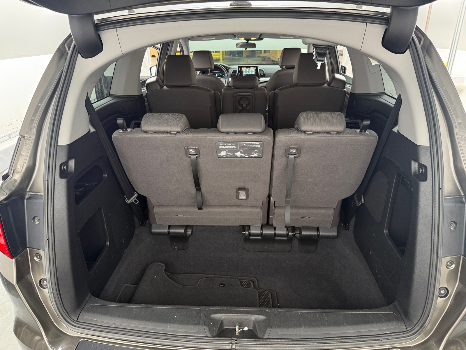Thumbnail: 2019 Honda Odyssey - 7