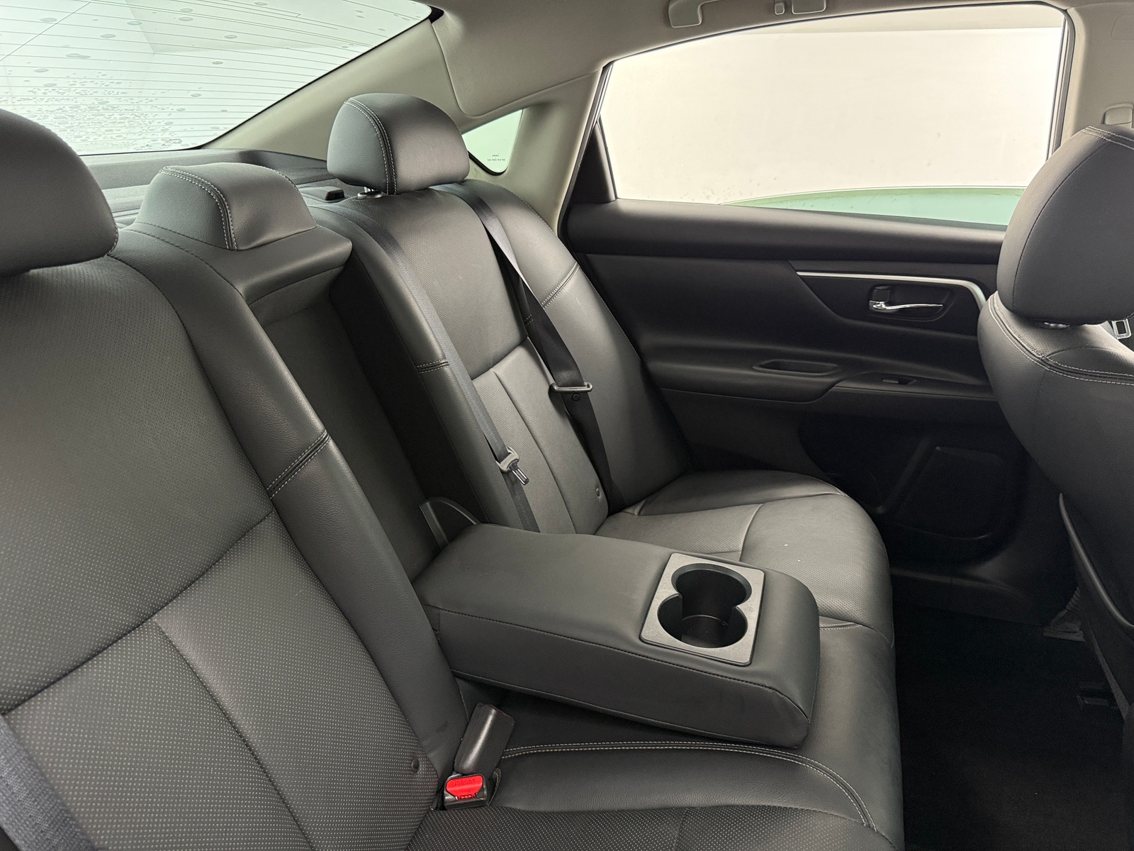 Thumbnail: 2016 Nissan Altima - 5