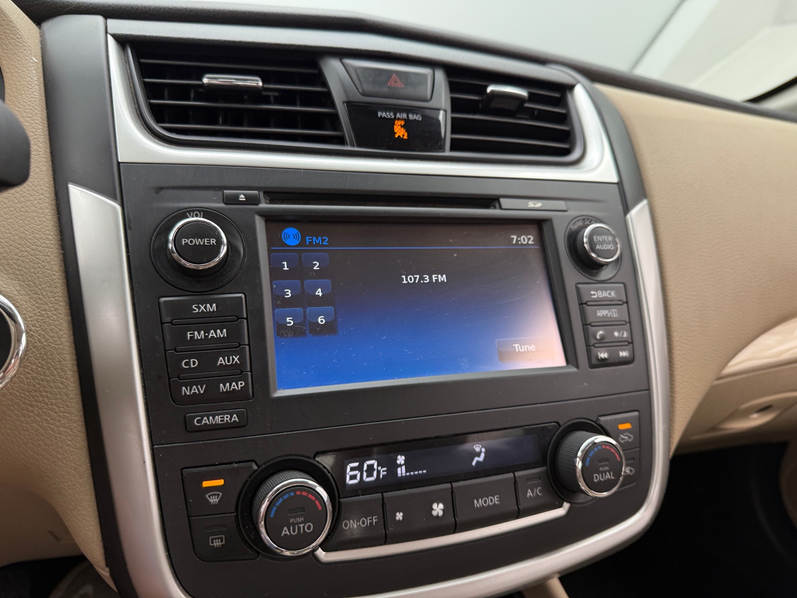 Thumbnail: 2016 Nissan Altima - 4