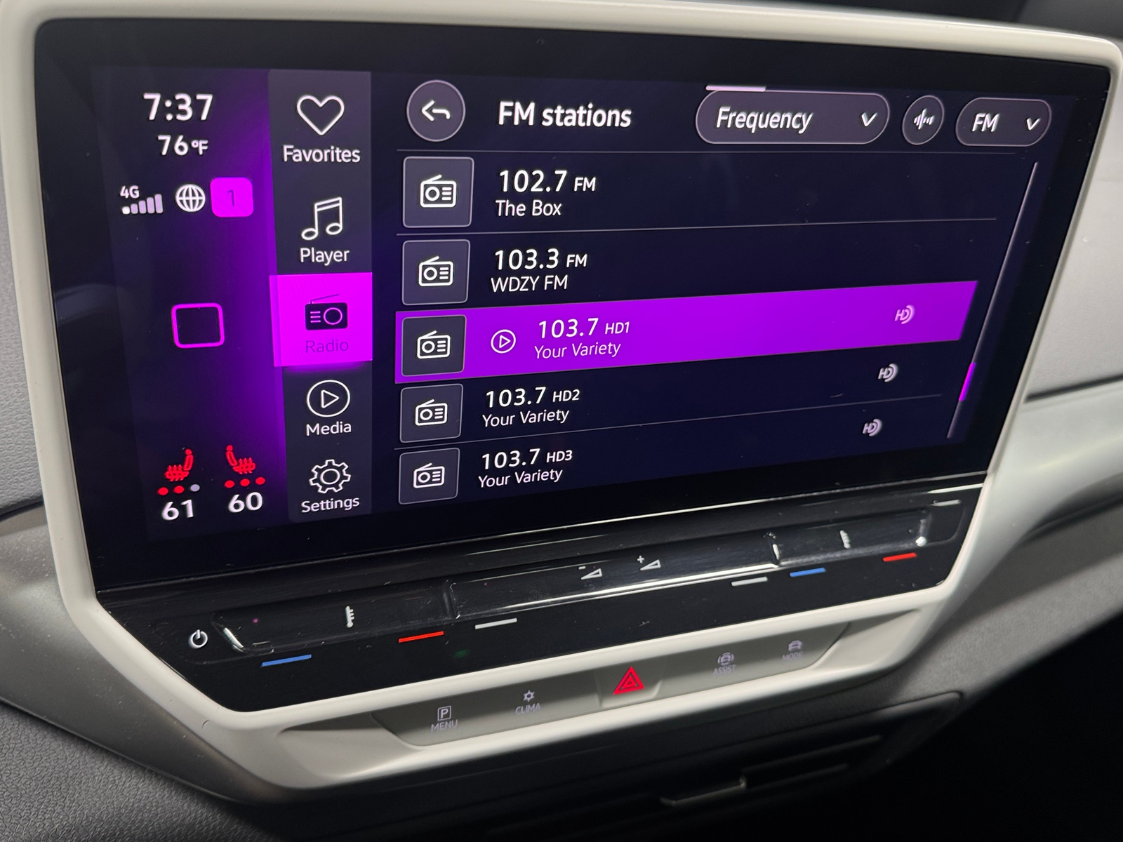 Thumbnail: 2021 Volkswagen ID.4 - 3