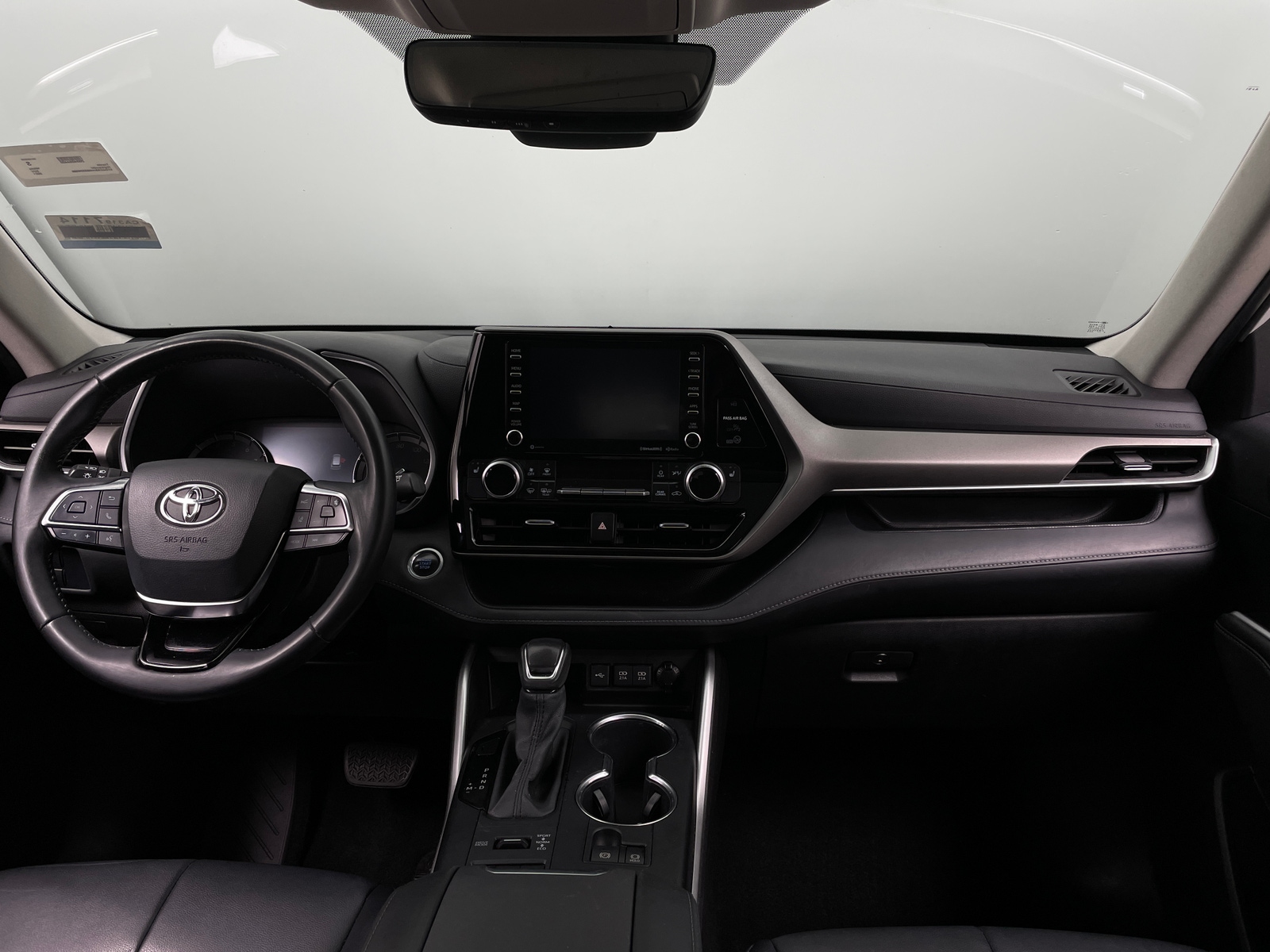 Thumbnail: 2021 Toyota Highlander - 2