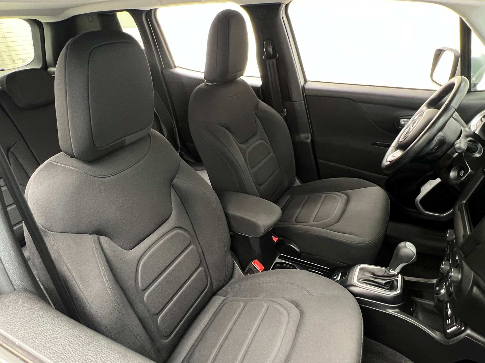 Thumbnail: 2019 Jeep Renegade - 2