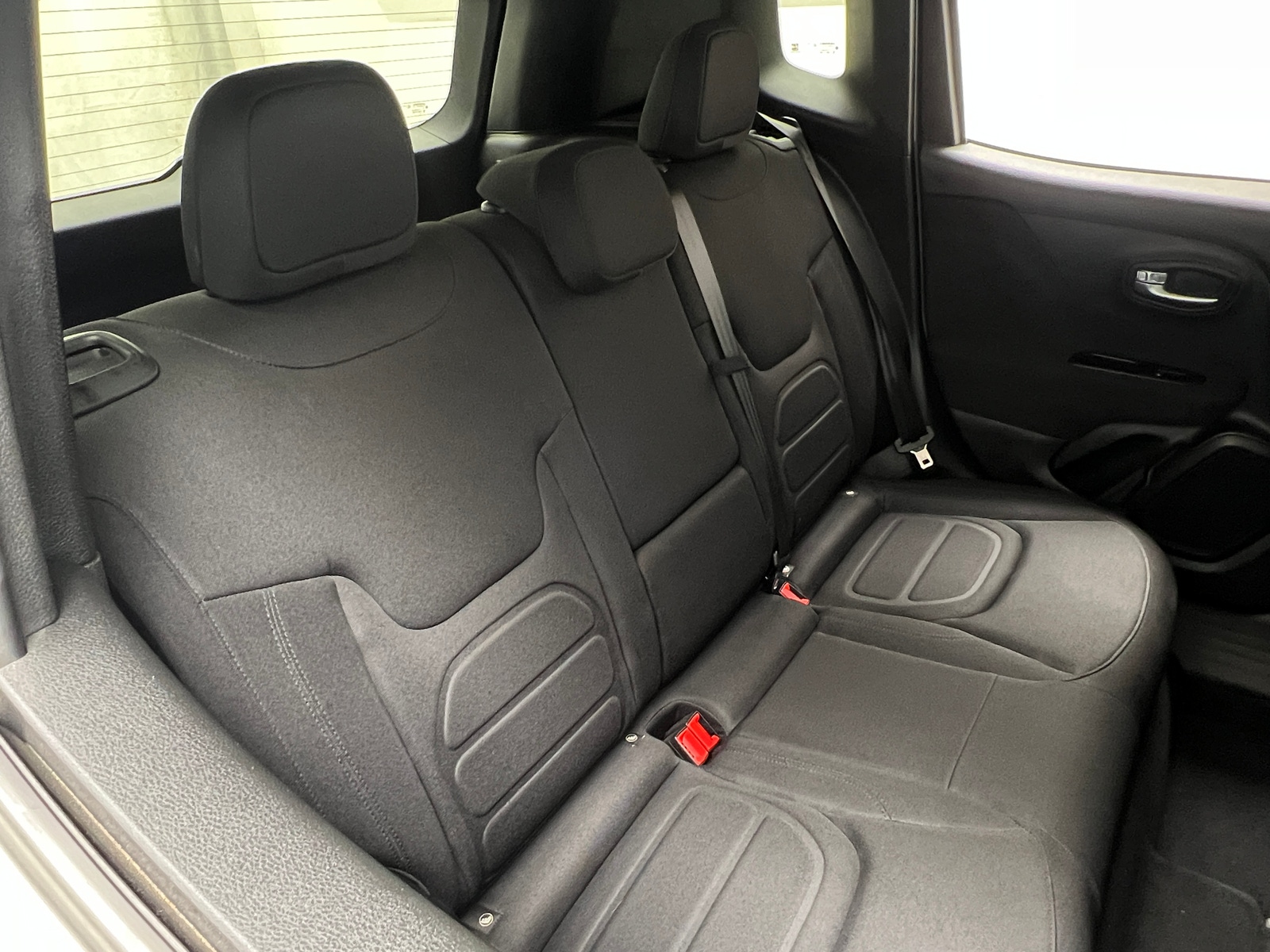 Thumbnail: 2019 Jeep Renegade - 6