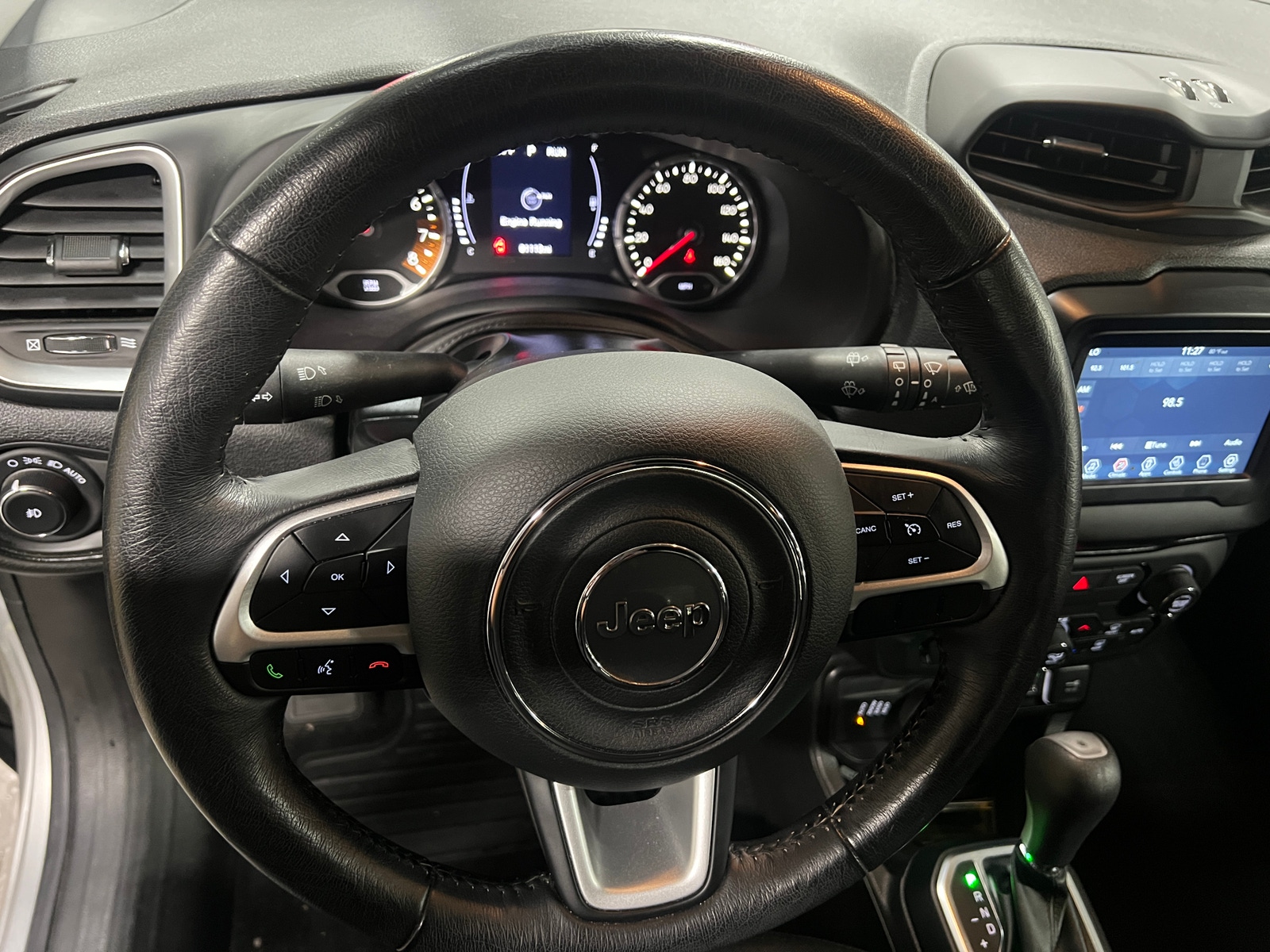 Thumbnail: 2019 Jeep Renegade - 5