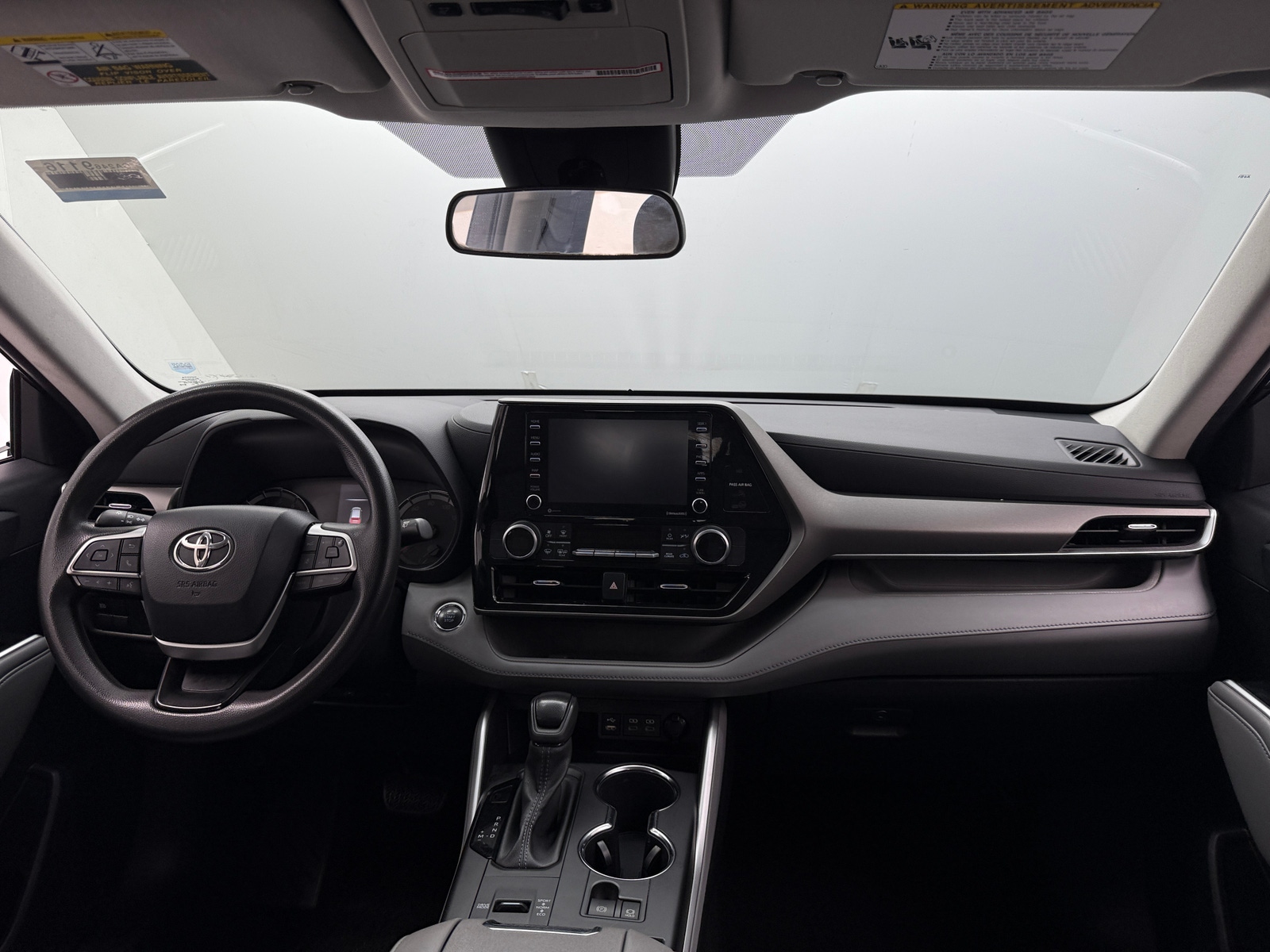 Thumbnail: 2022 Toyota Highlander - 3