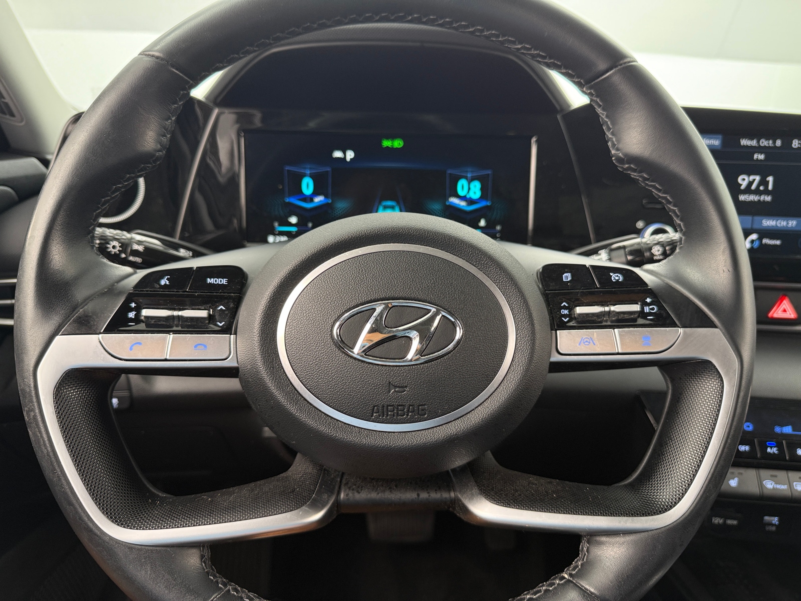 Thumbnail: 2022 Hyundai Elantra - 5
