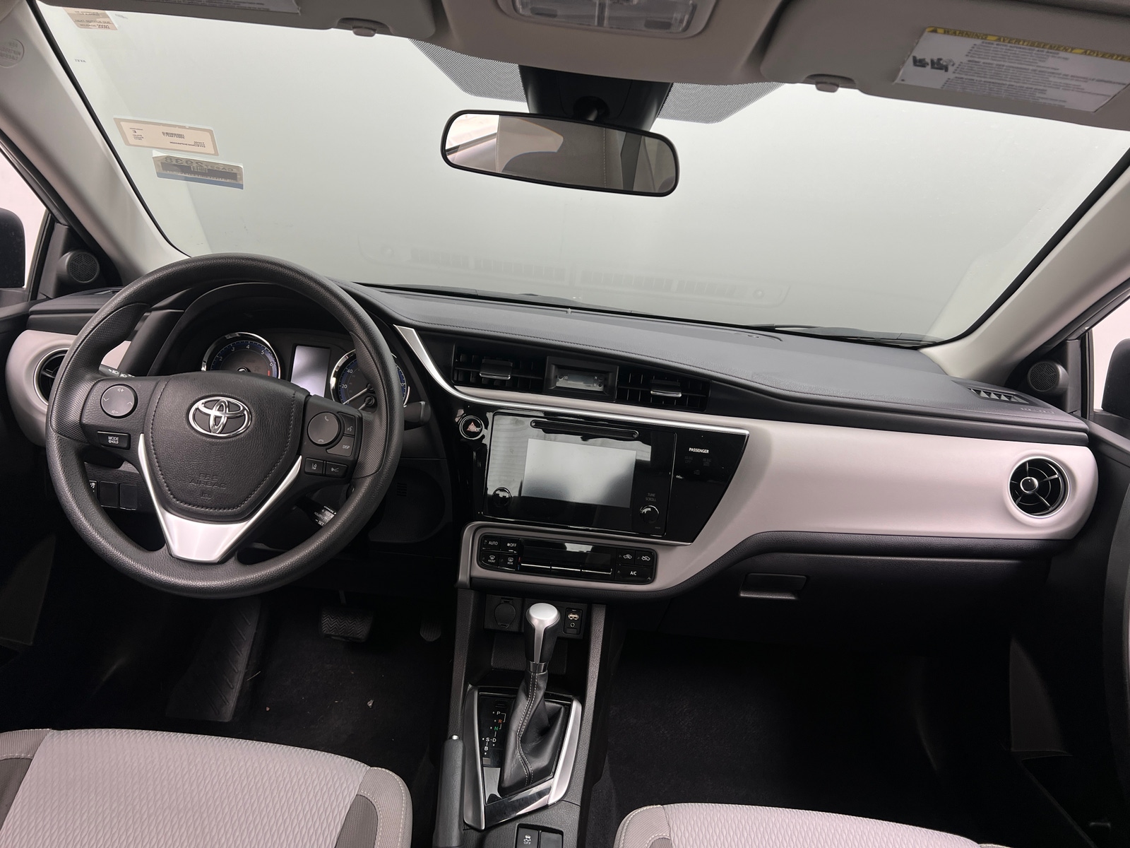 Thumbnail: 2017 Toyota Corolla - 3
