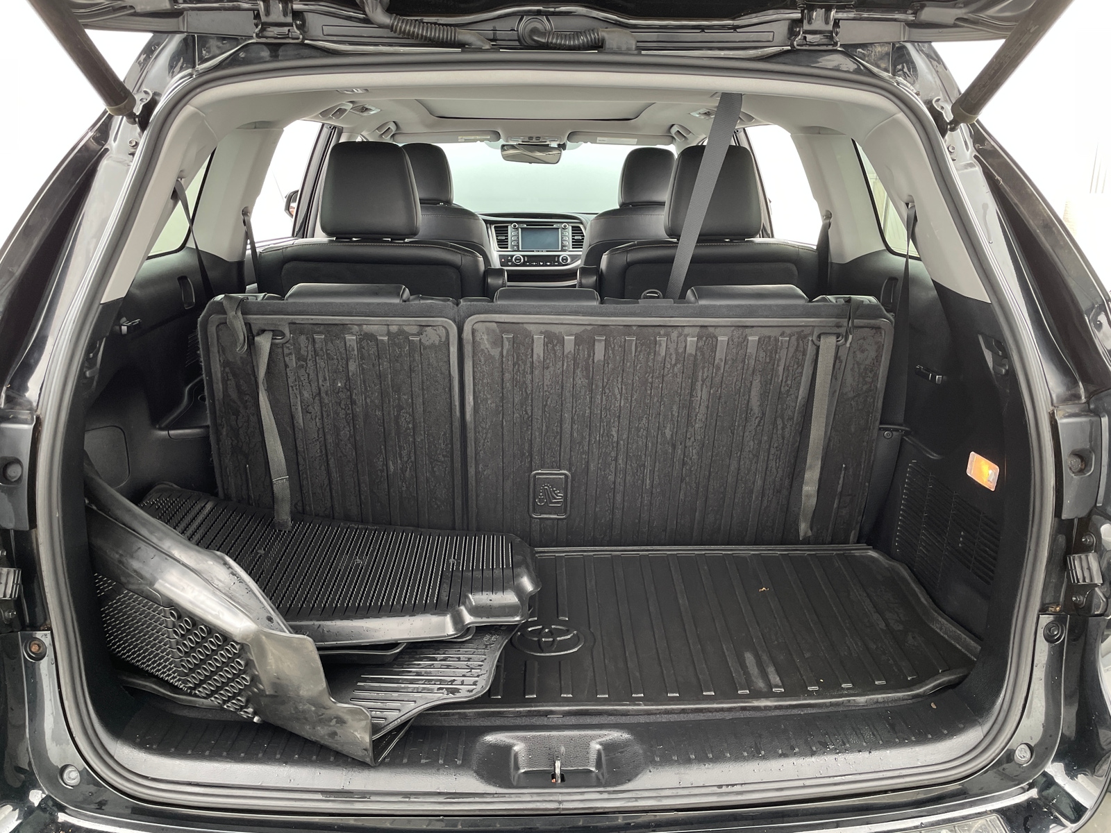 Thumbnail: 2019 Toyota Highlander - 6