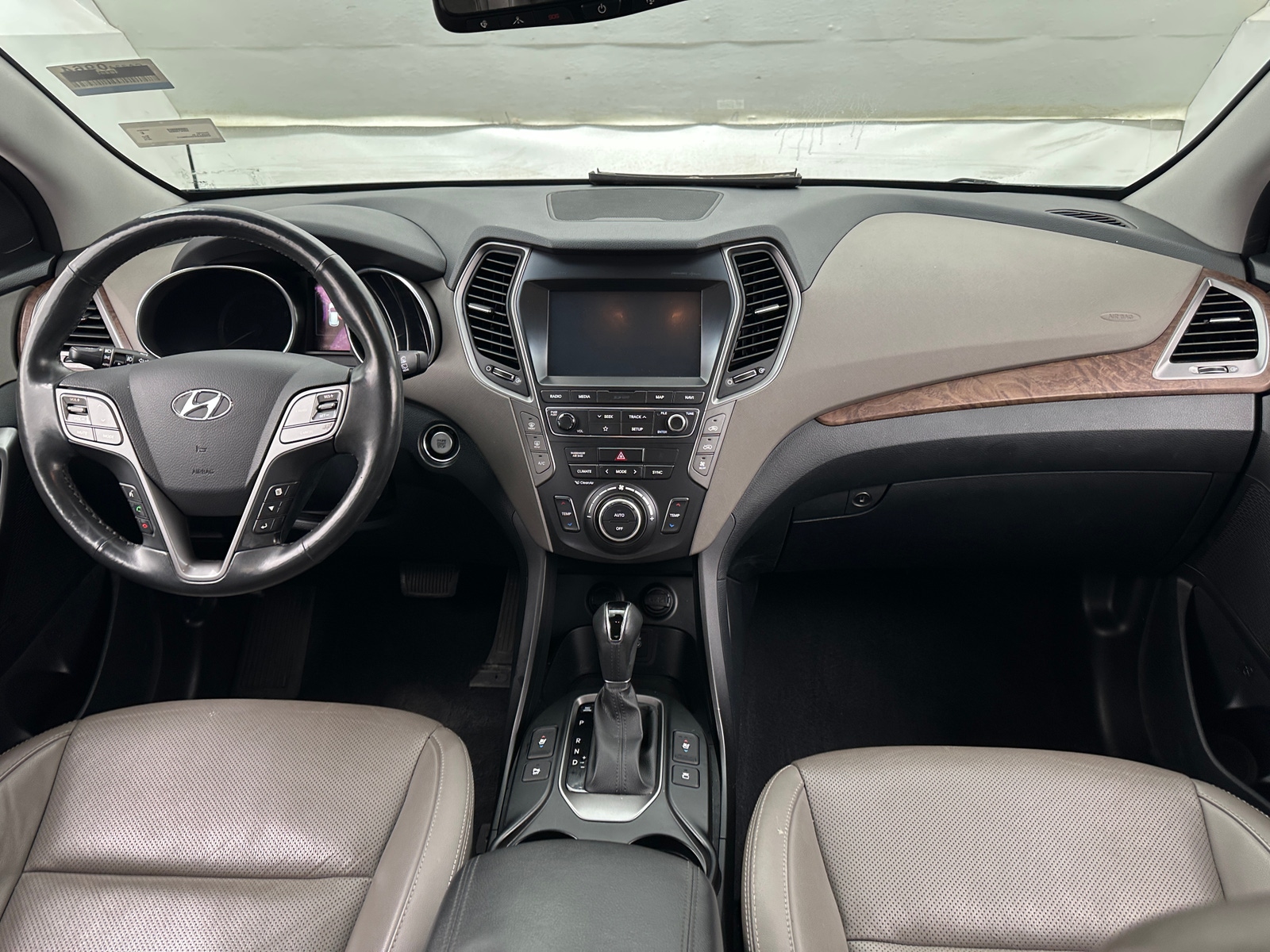Thumbnail: 2019 Hyundai Santa Fe - 2
