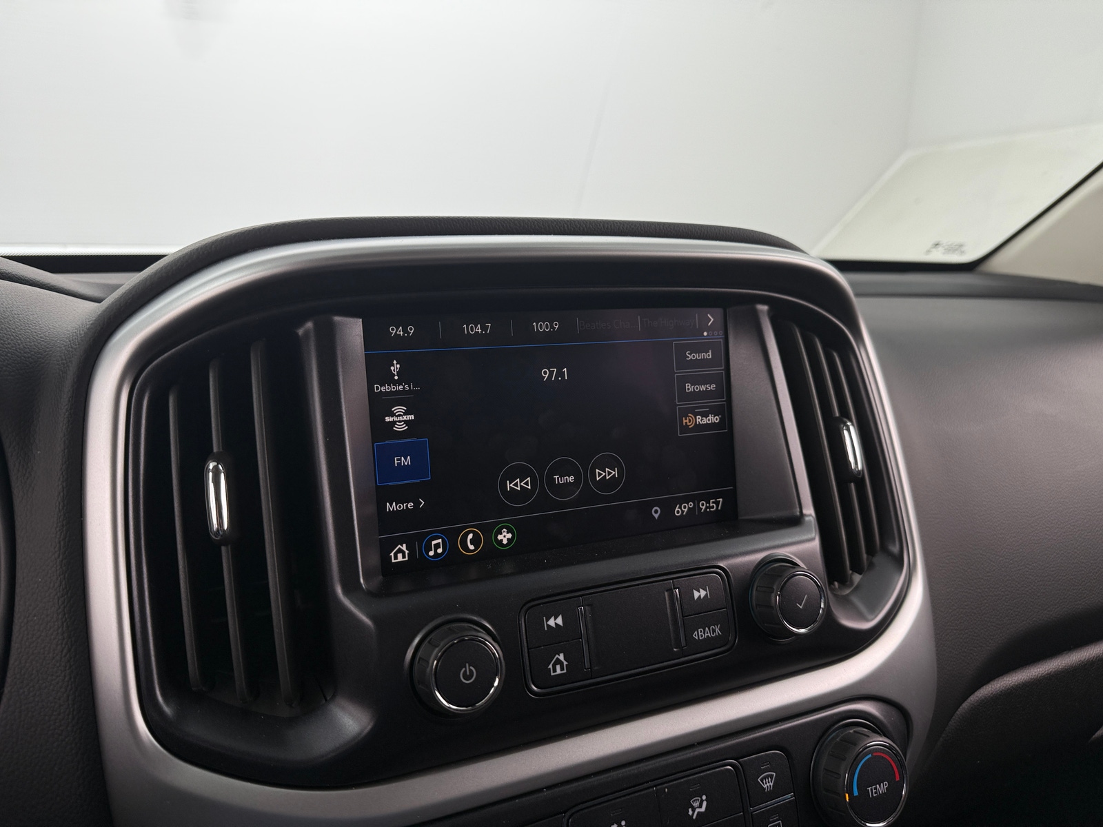 Thumbnail: 2020 Chevrolet Colorado - 4
