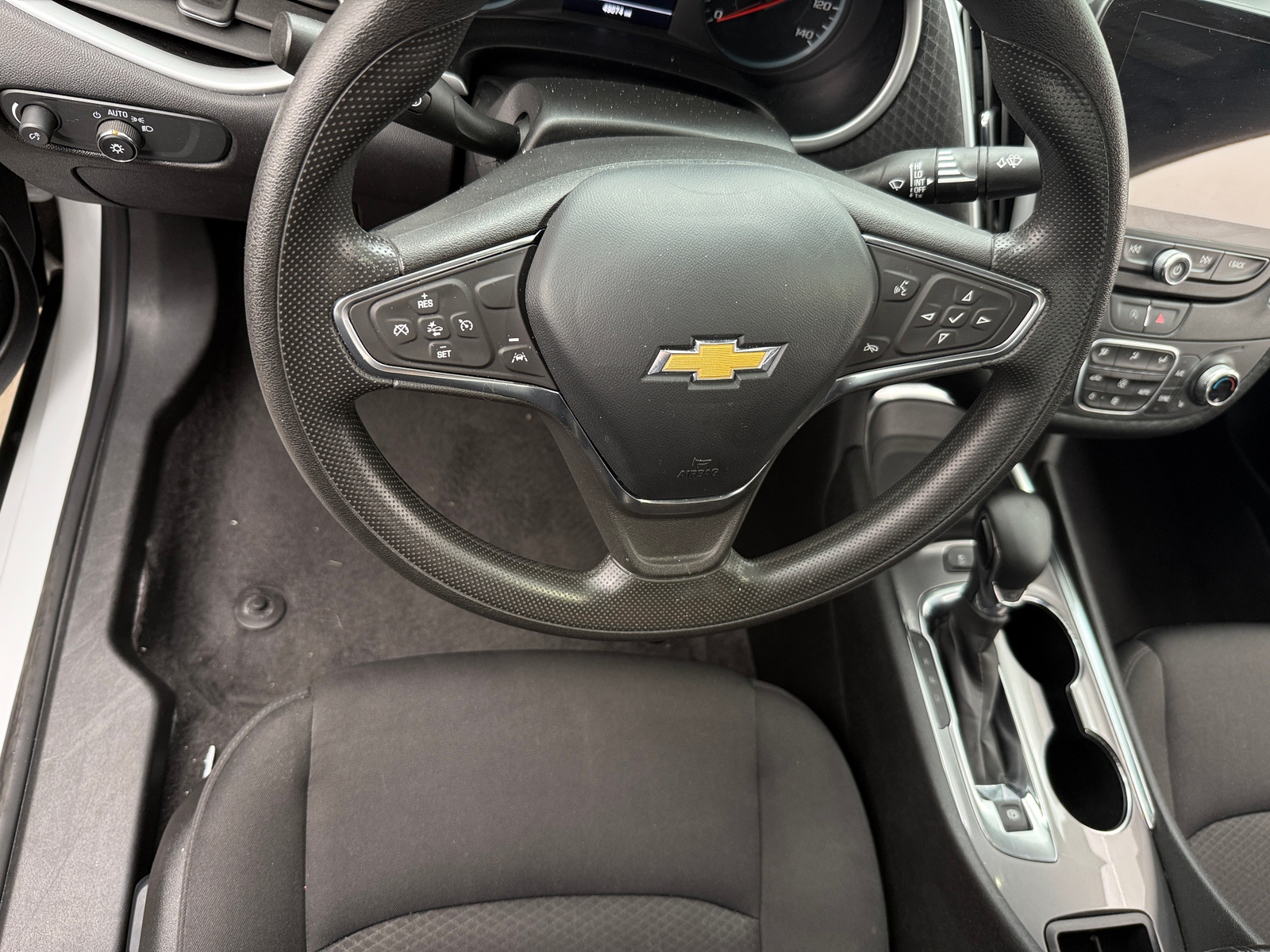 Thumbnail: 2024 Chevrolet Malibu - 5