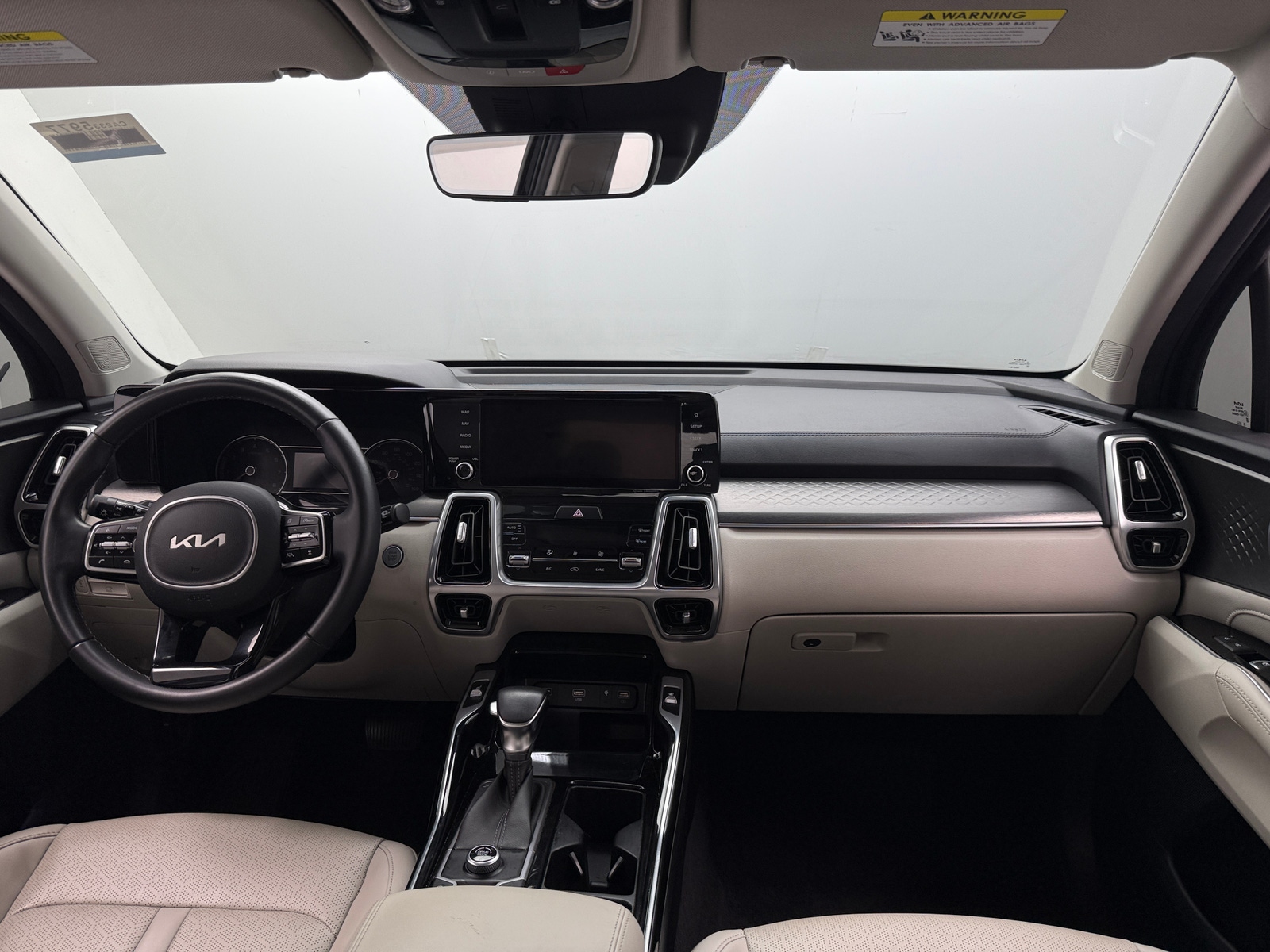 Thumbnail: 2022 Kia Sorento - 2