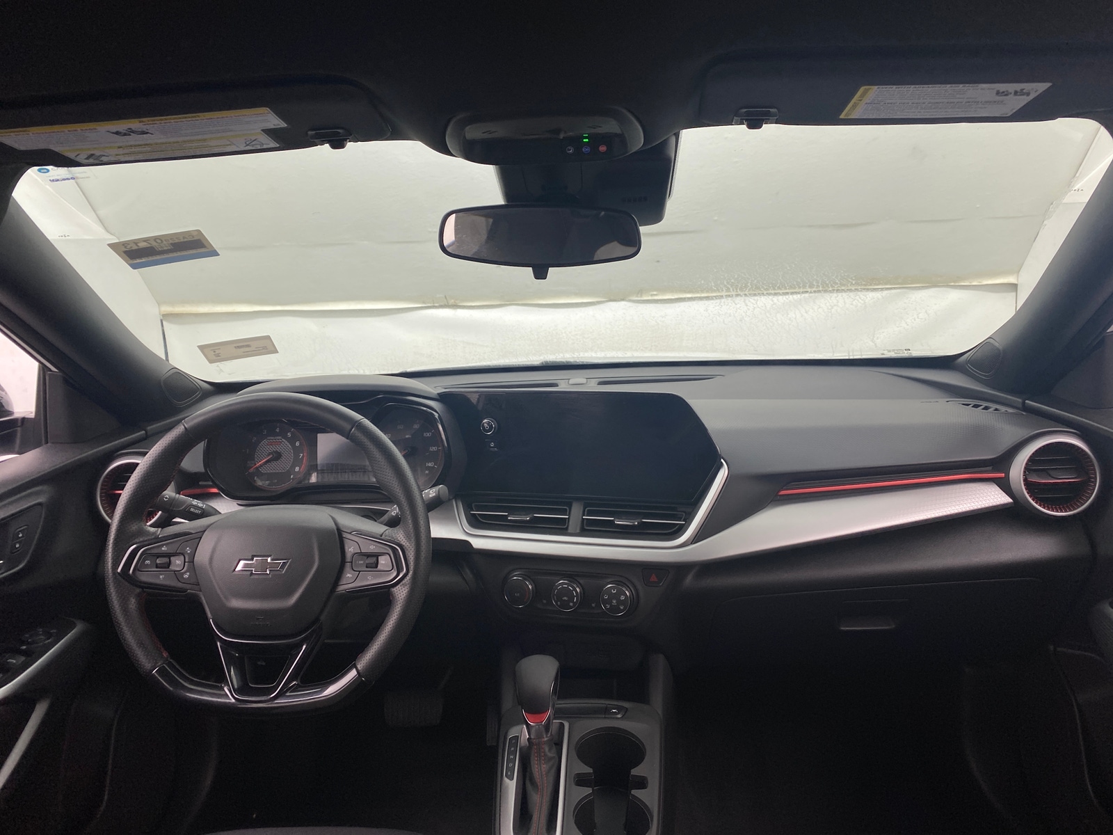 Thumbnail: 2024 Chevrolet Trax - 3