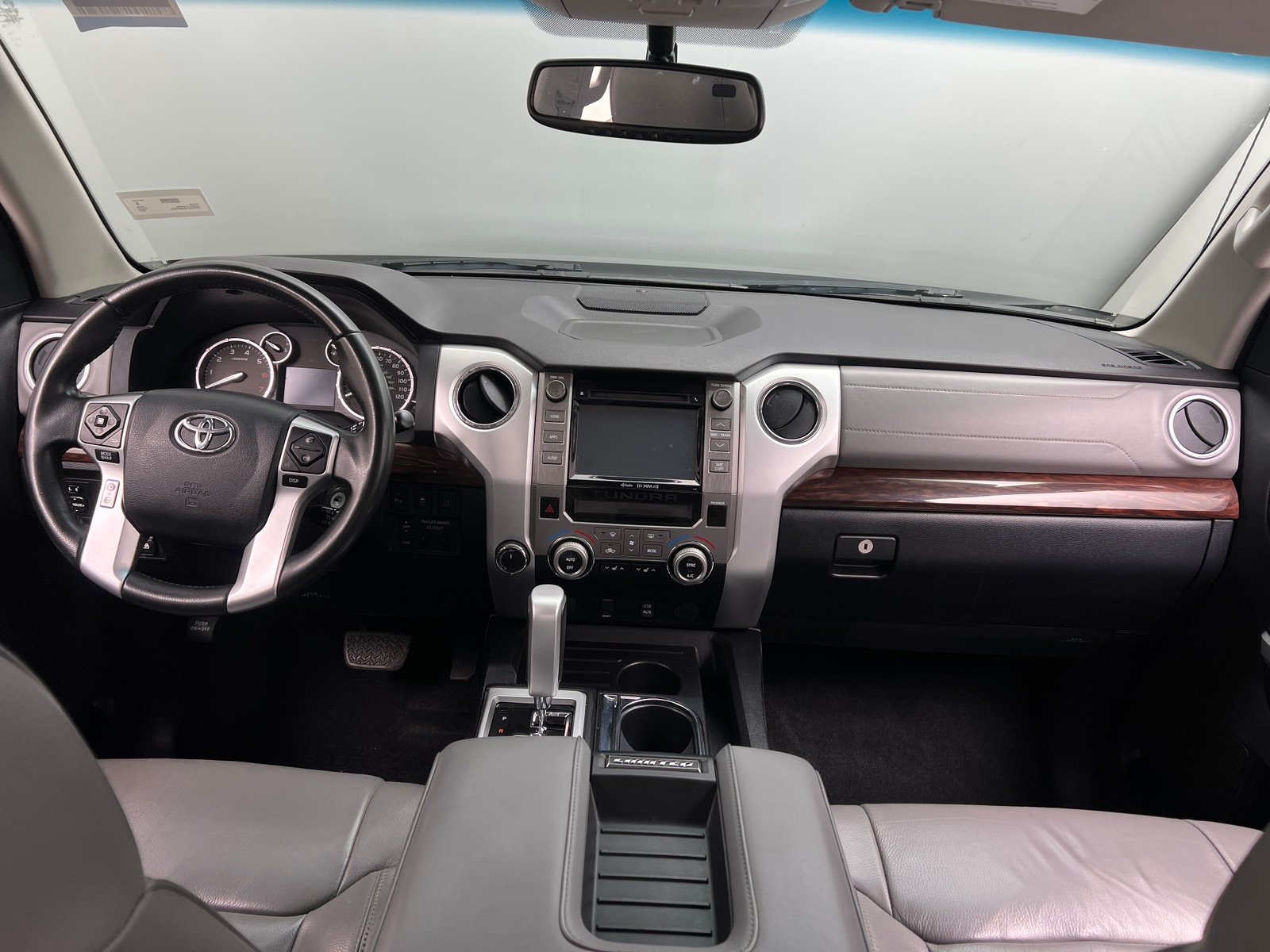 Thumbnail: 2017 Toyota Tundra - 2