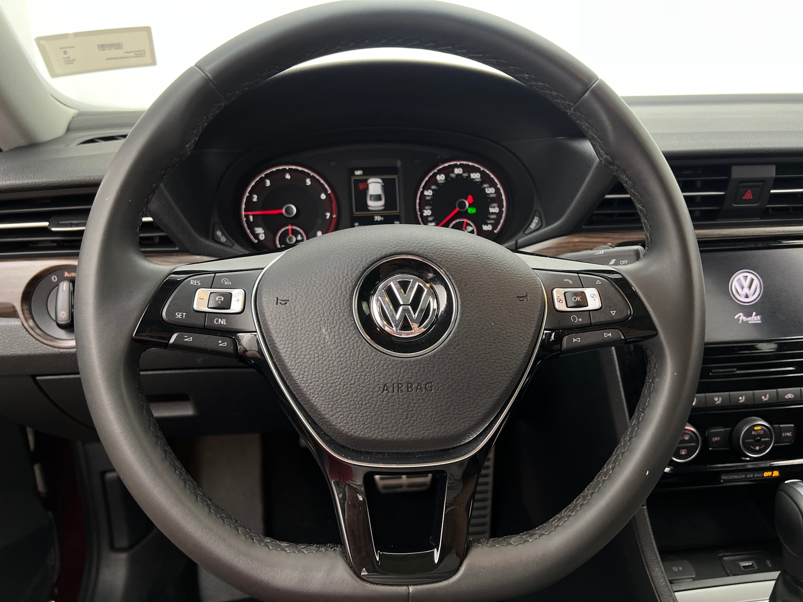 Thumbnail: 2022 Volkswagen Passat - 4