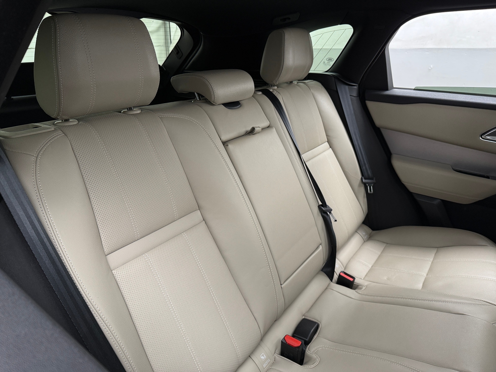 Thumbnail: 2020 Land Rover Range Rover Velar - 5