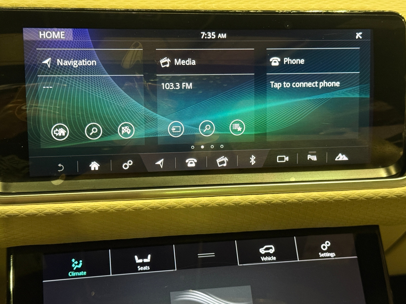 Thumbnail: 2020 Land Rover Range Rover Velar - 3