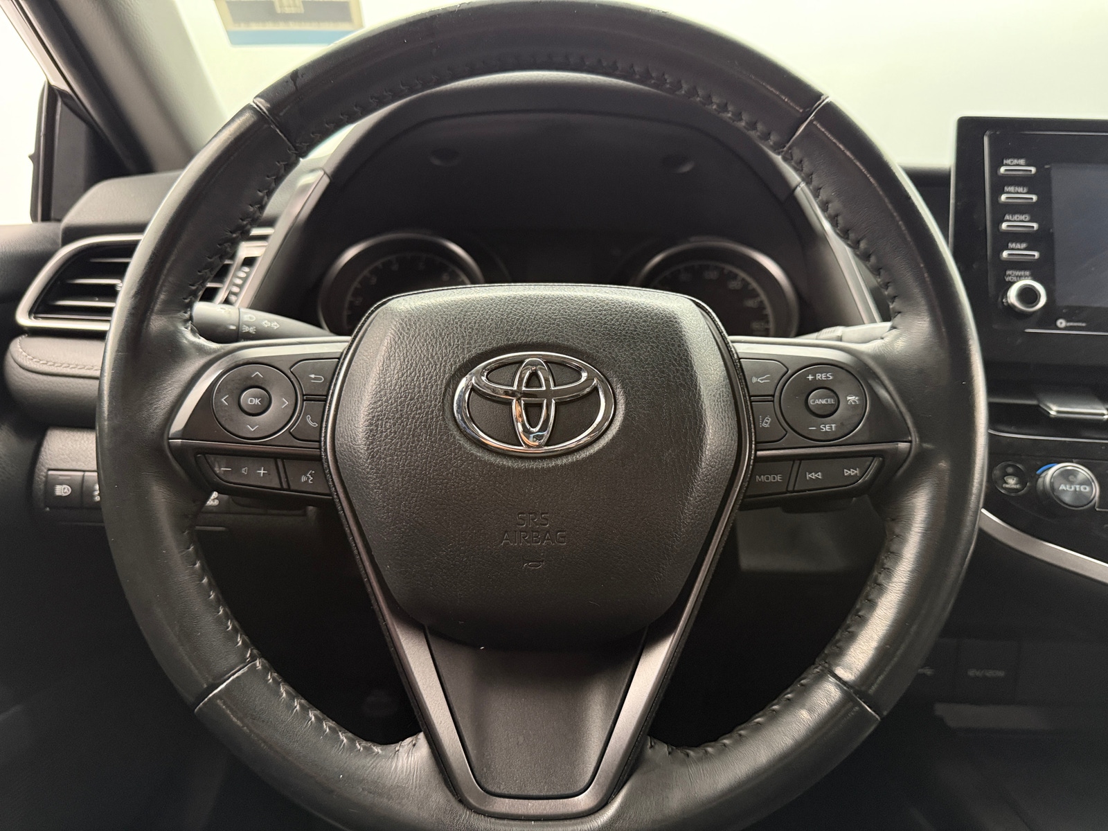 Thumbnail: 2023 Toyota Camry - 4