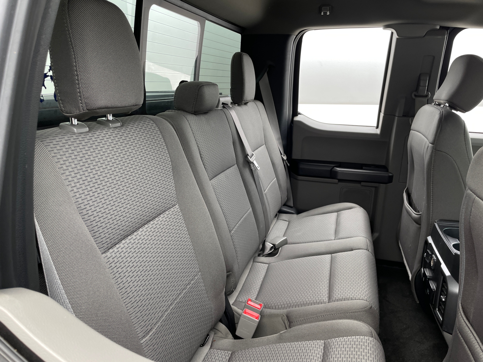 Thumbnail: 2020 Ford Econoline - 6