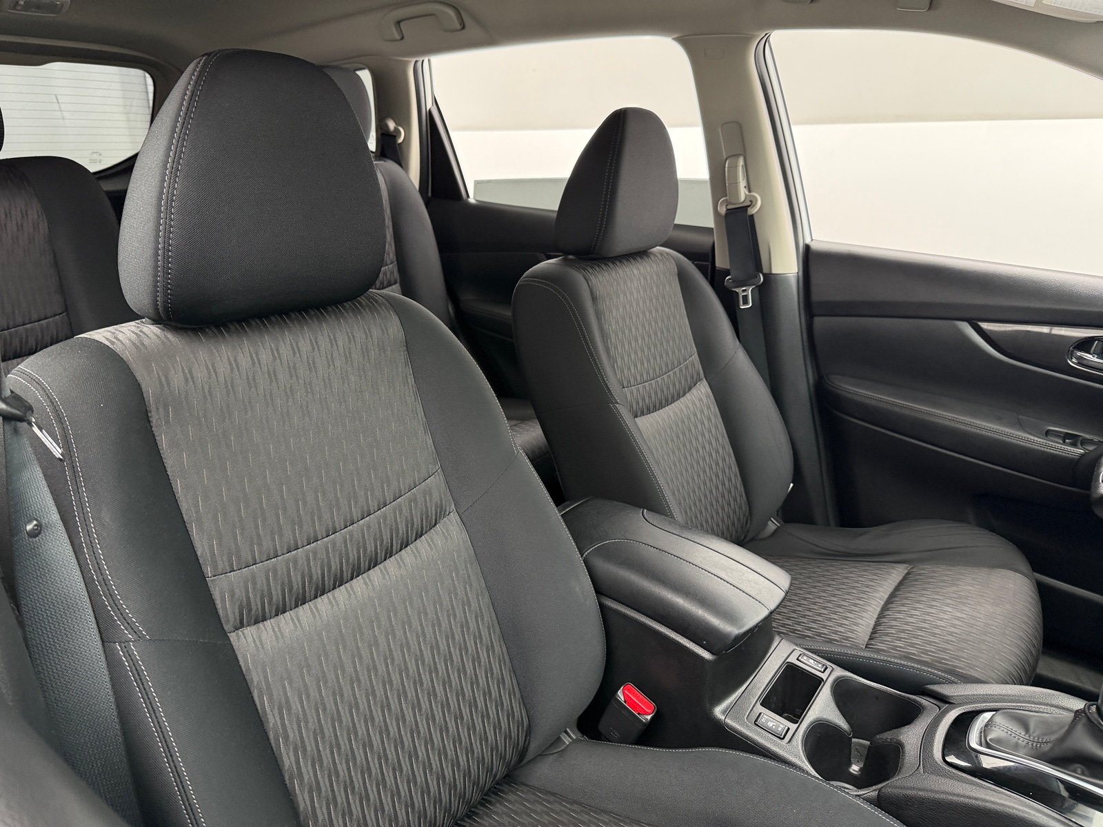 Thumbnail: 2018 Nissan Rogue - 2