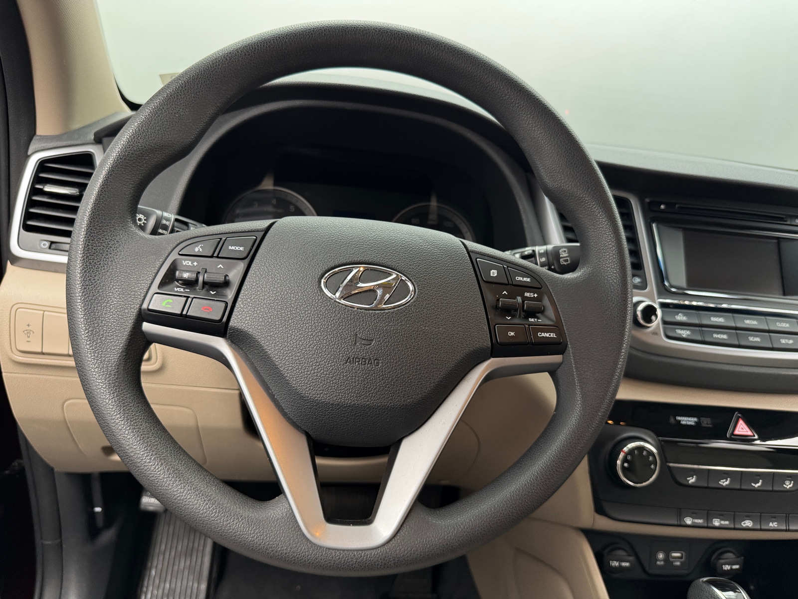 Thumbnail: 2017 Hyundai Tucson - 5