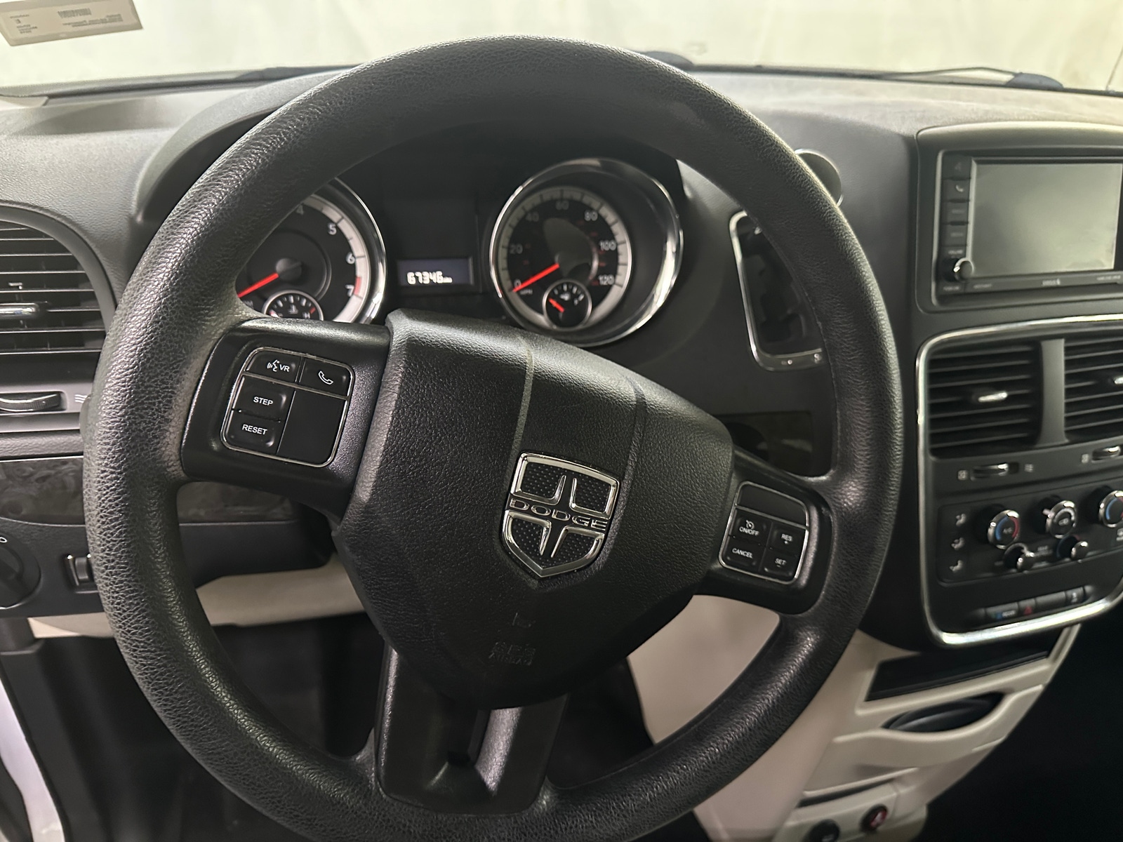 Thumbnail: 2019 Dodge Grand Caravan - 5