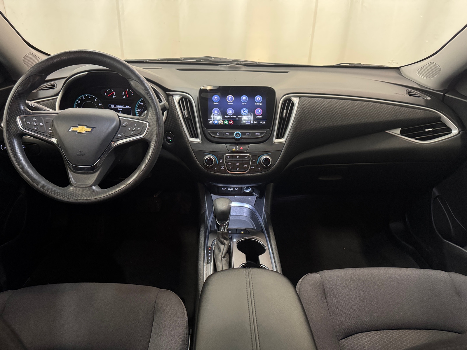 Thumbnail: 2024 Chevrolet Malibu - 3