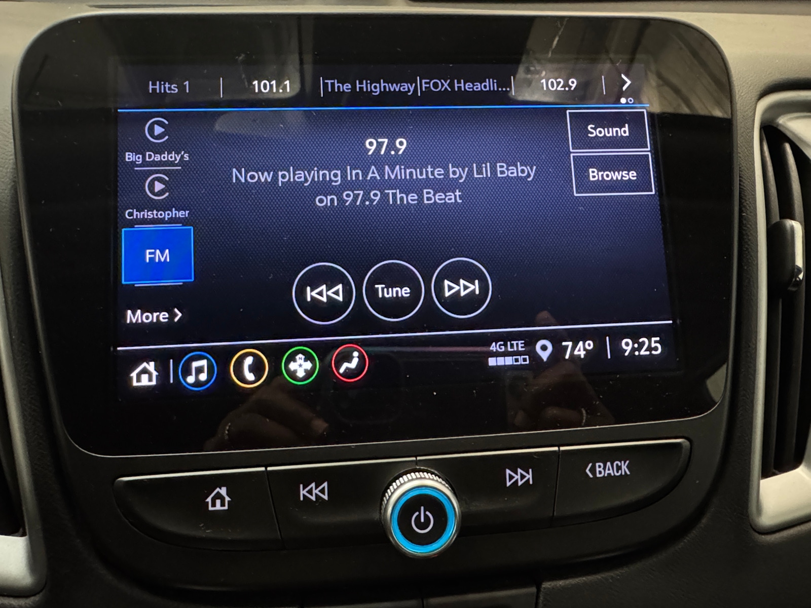 Thumbnail: 2024 Chevrolet Malibu - 4