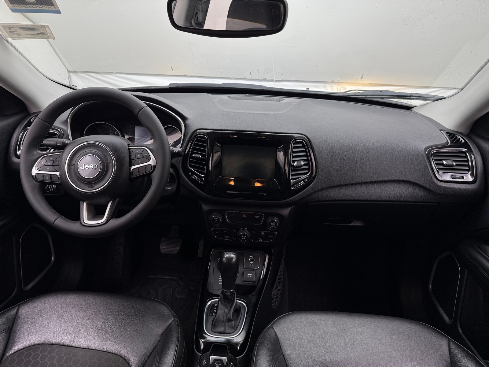 Thumbnail: 2021 Jeep Compass - 3