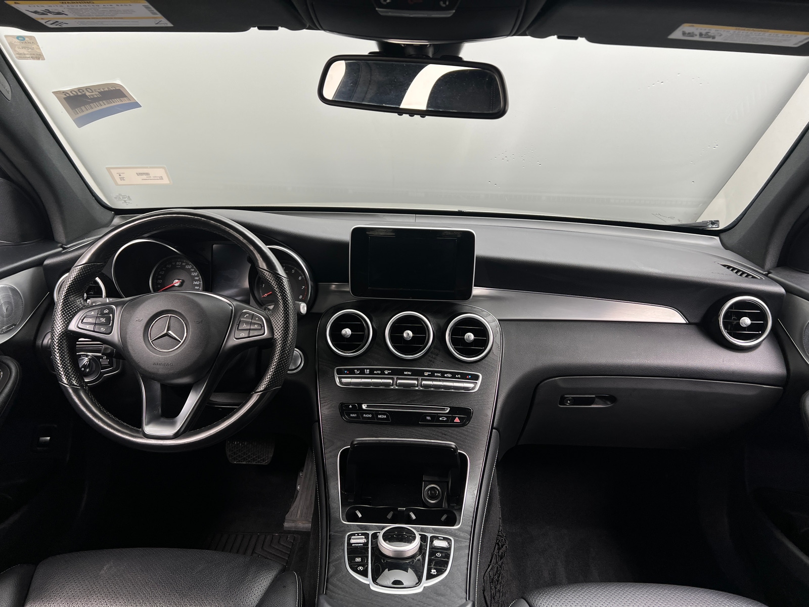 Thumbnail: 2019 Mercedes-Benz GLC - 2