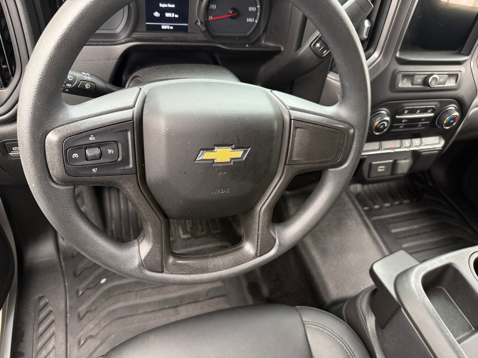 Thumbnail: 2019 Chevrolet Silverado 1500 - 4