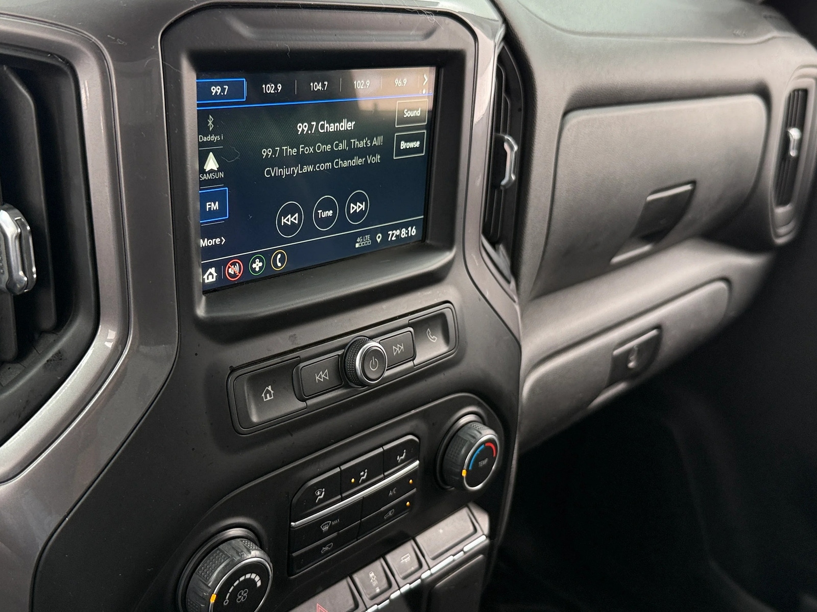 Thumbnail: 2019 Chevrolet Silverado 1500 - 3