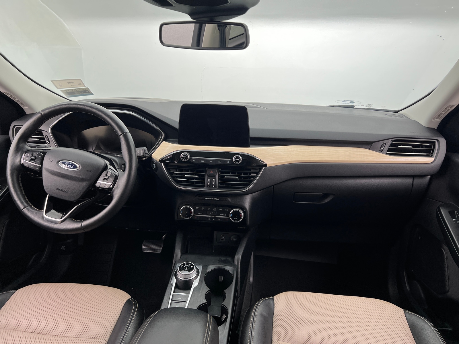 Thumbnail: 2022 Ford Escape - 2